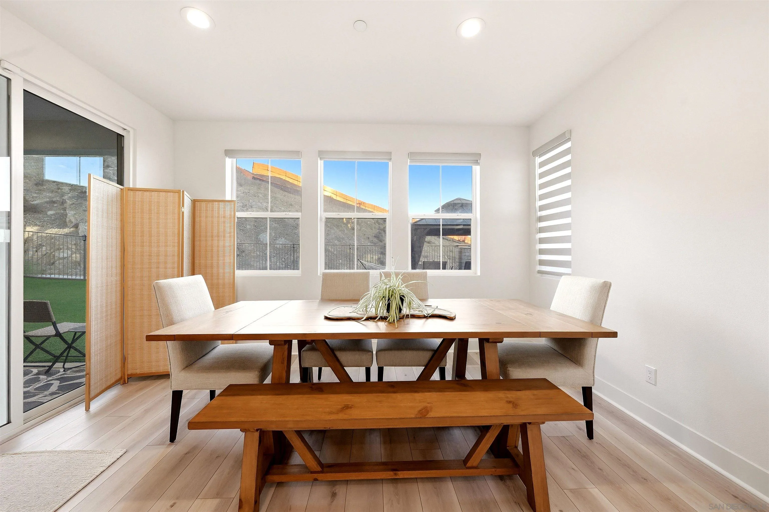 https://cdn.realtyfeed.com/cdn/127/260023789/4c5b4ed0c0e6aab83a8e30e27cacaf1b.webp