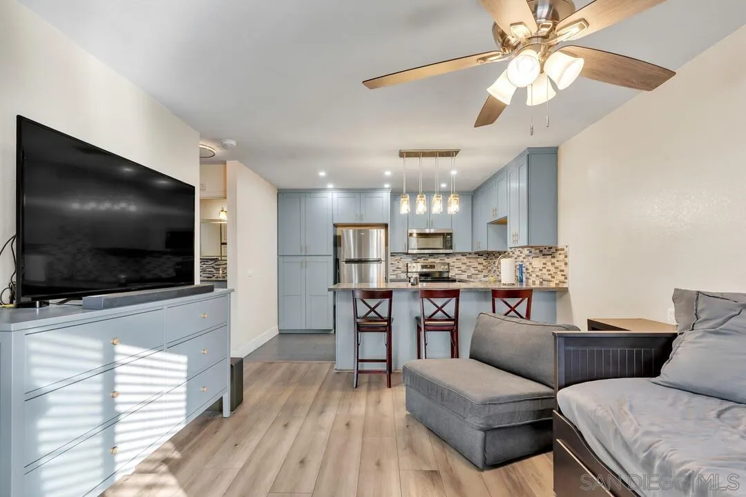 https://cdn.realtyfeed.com/cdn/127/260023791/1444cba636509cb3314af092b15f6d32.webp