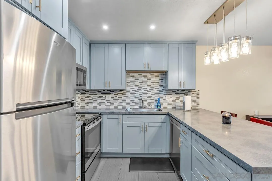 https://cdn.realtyfeed.com/cdn/127/260023791/edb2a5e8682090c431b4b7d409c787a2.webp