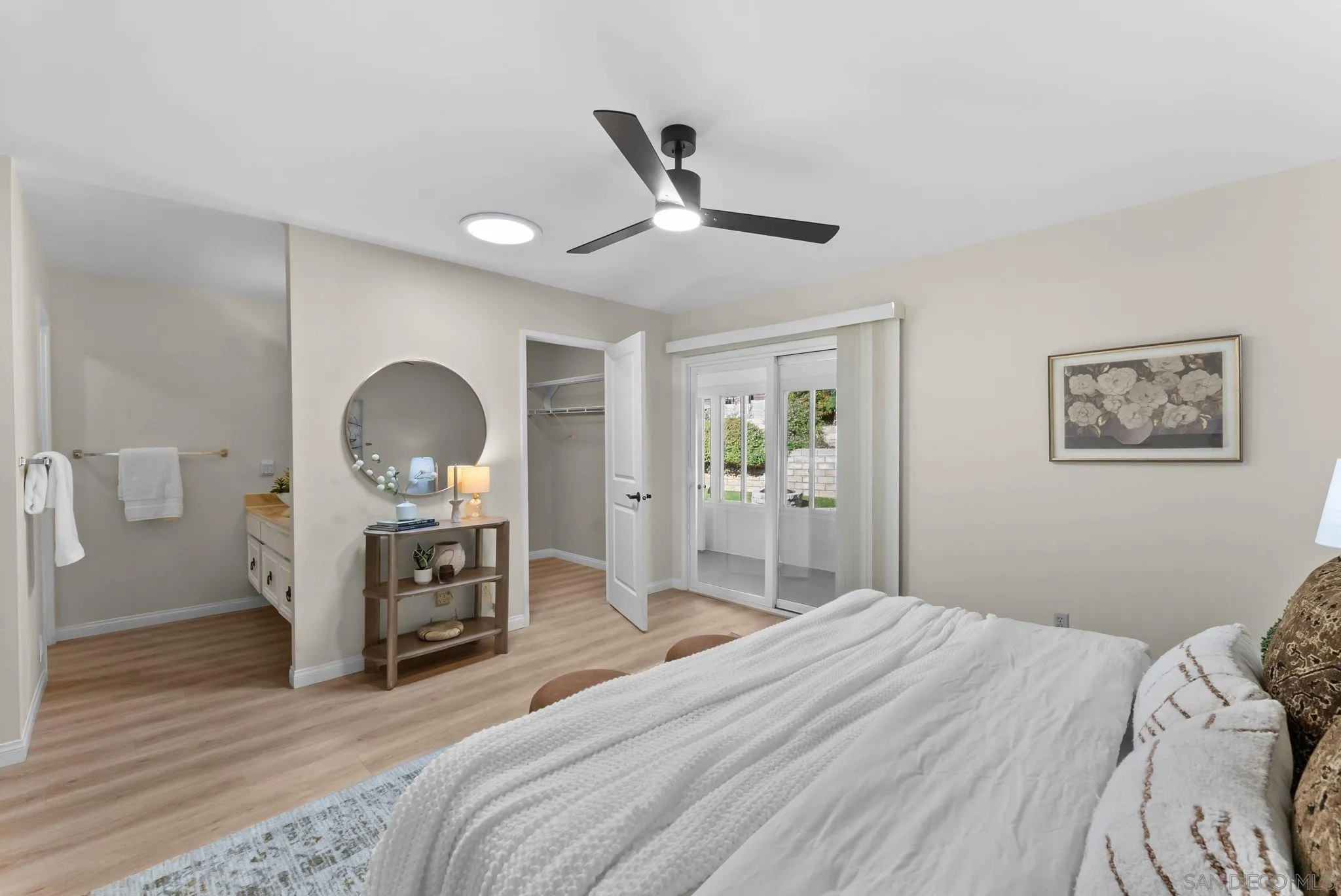 https://cdn.realtyfeed.com/cdn/127/260023795/17ec614353e5604c225e96034c037654.webp