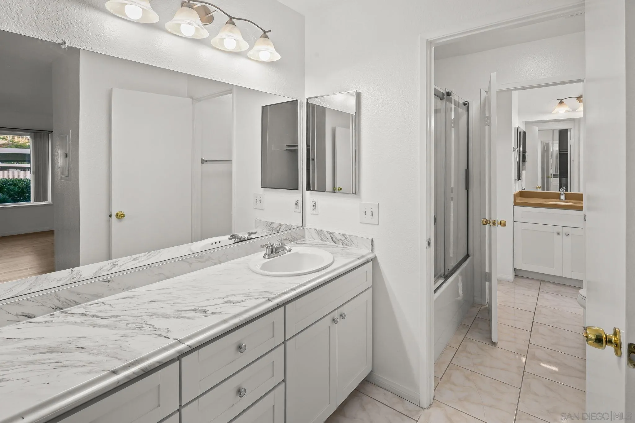 Photo #6: 2600238 Listing: Photo #6