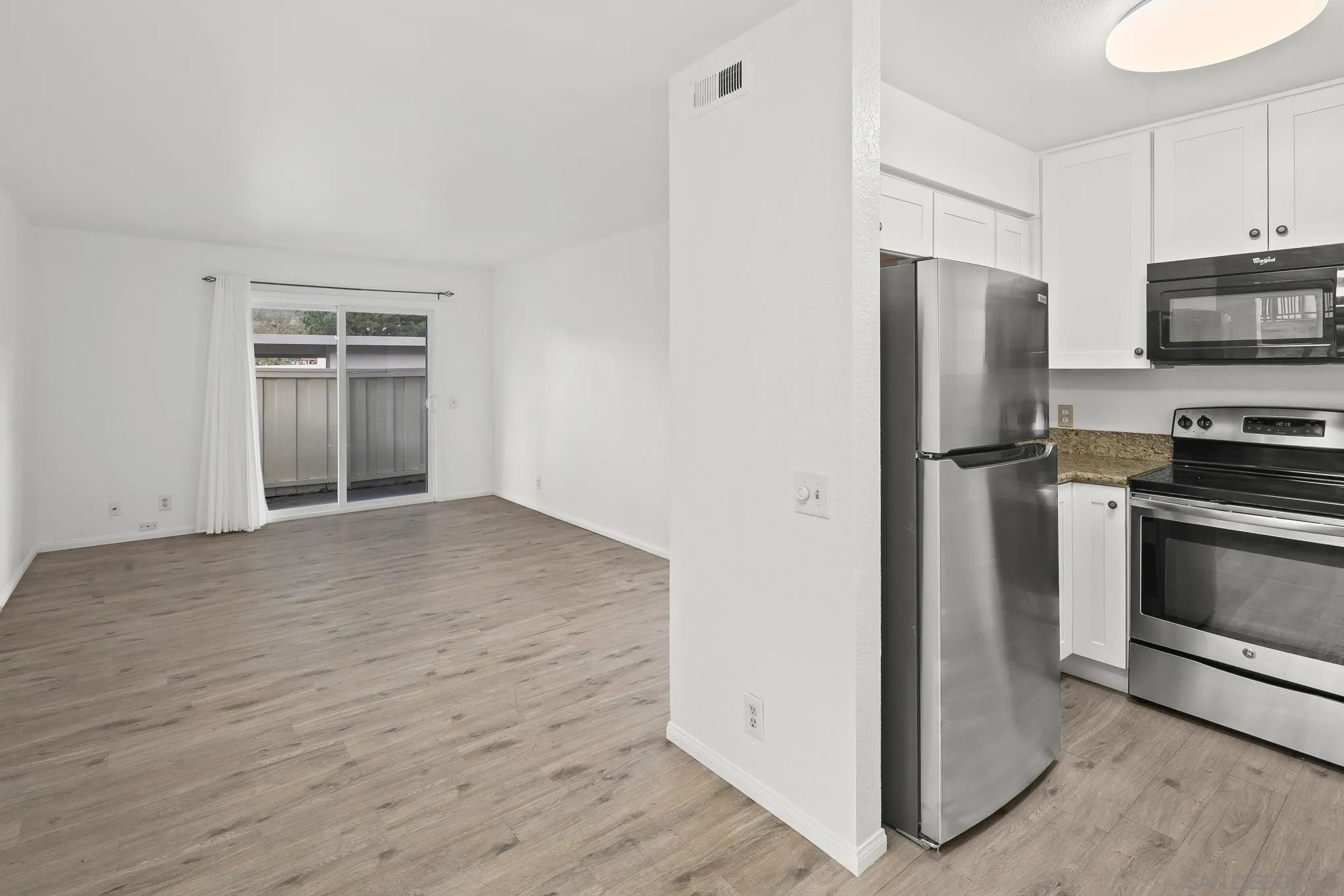 Photo #21: 2600238 Listing: Photo #21