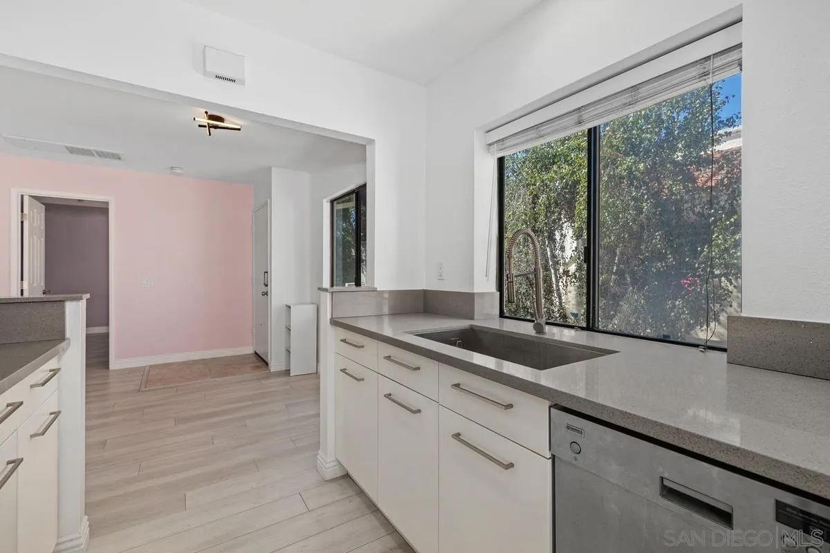 https://cdn.realtyfeed.com/cdn/127/260023808/4dcad47673c532c028ab4206ce3639a2.webp