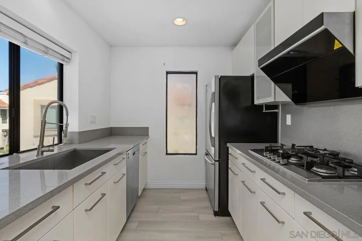 https://cdn.realtyfeed.com/cdn/127/260023808/ee2f53e14abe5ad528e6d69fea4d3e68.webp