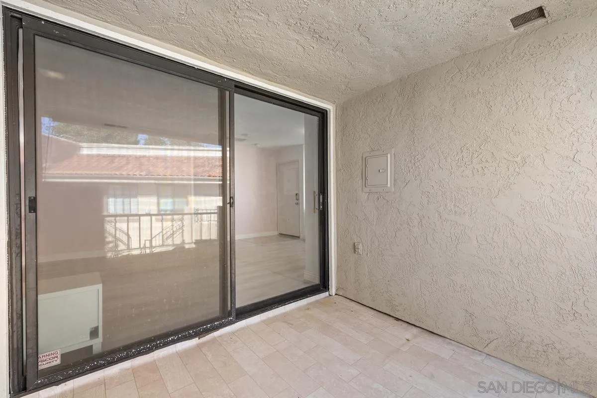 https://cdn.realtyfeed.com/cdn/127/260023808/f19b79ca4f94fb33228e92b25c22cc46.webp