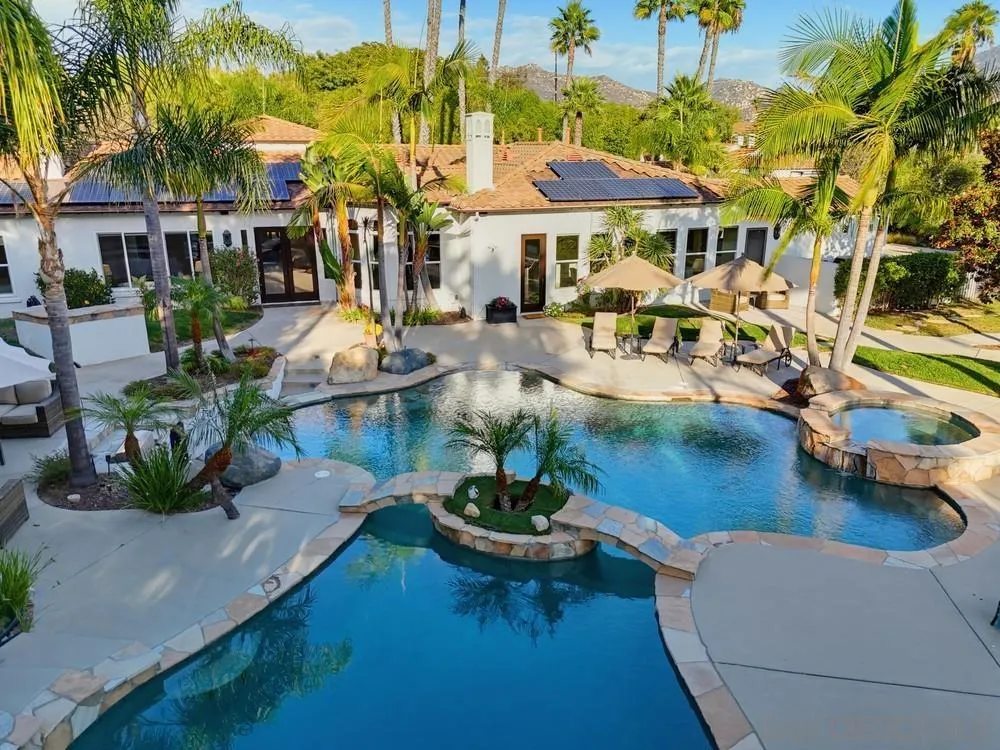 https://cdn.realtyfeed.com/cdn/127/260023811/10807d67fe139ebe3660b0560a74ba73.webp