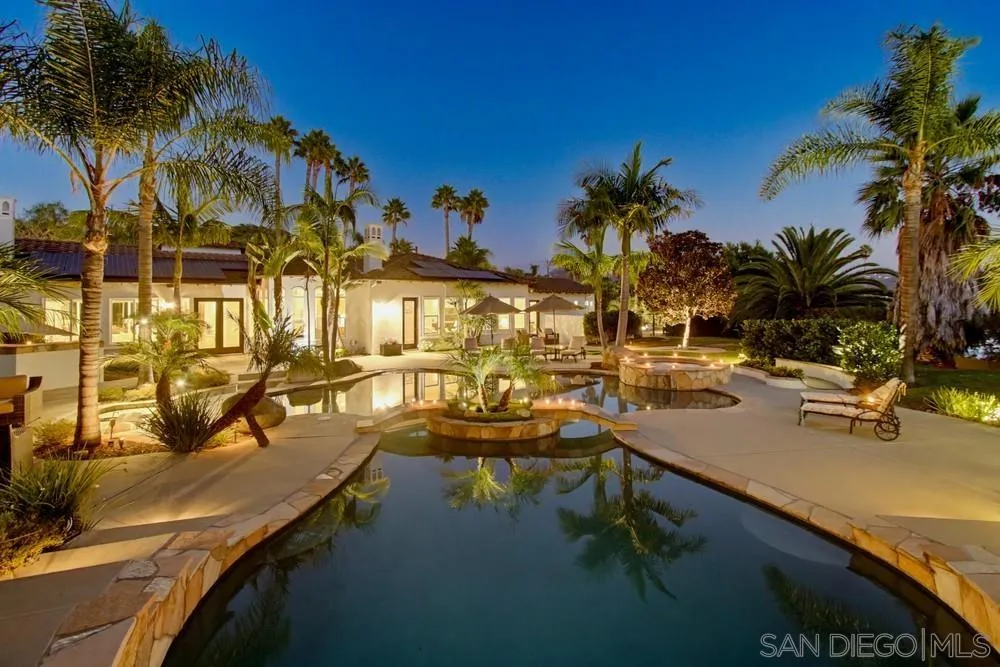 https://cdn.realtyfeed.com/cdn/127/260023811/6ba5d6a0758db6799d4932fc0c61f30a.webp