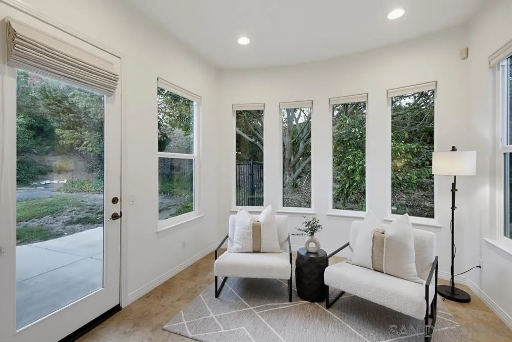 https://cdn.realtyfeed.com/cdn/127/260023811/91c78b3299662ea98c7635ce5768ae20.webp