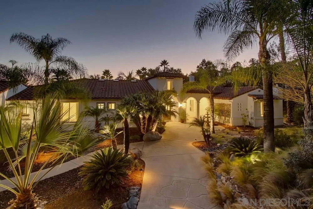https://cdn.realtyfeed.com/cdn/127/260023811/a8c8e6bb749f94f578fda71f7f54eb7a.webp