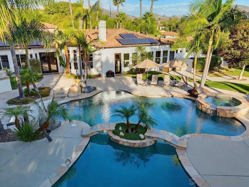 https://cdn.realtyfeed.com/cdn/127/260023811/c8efcb1d1288199fe3e8c18c07bf8804.webp