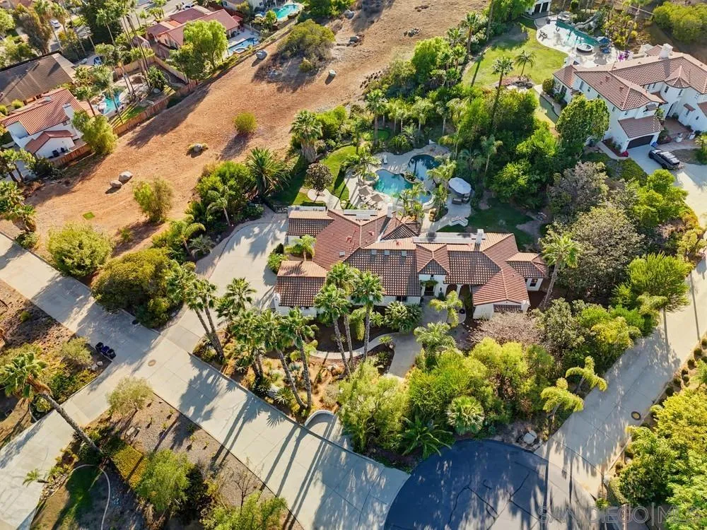 https://cdn.realtyfeed.com/cdn/127/260023811/d84c7c26d3675c620d33bcfbb96373dc.webp