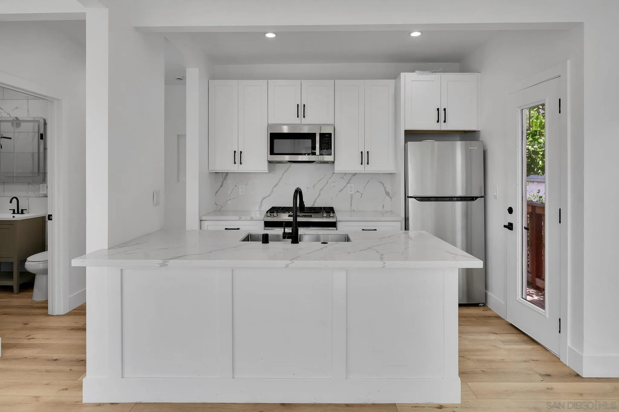 2434-2438 Broadway St., San Diego, CA 92102, photo 14