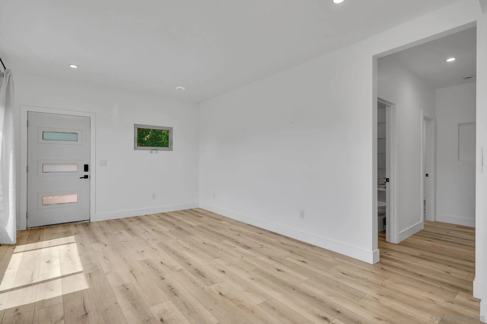 2434-2438 Broadway St., San Diego, CA 92102, photo 9