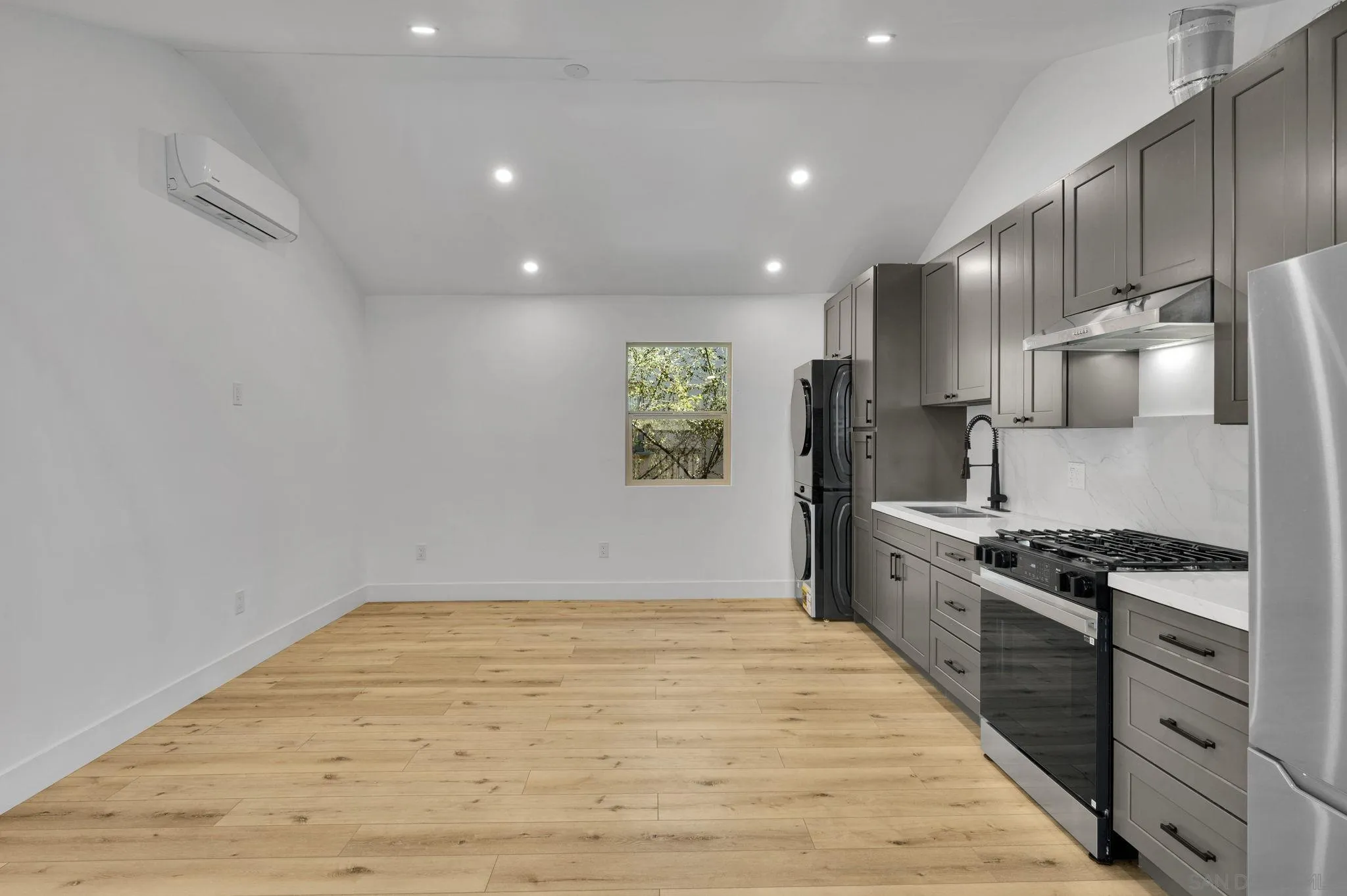 2434-2438 Broadway St., San Diego, CA 92102, photo 41