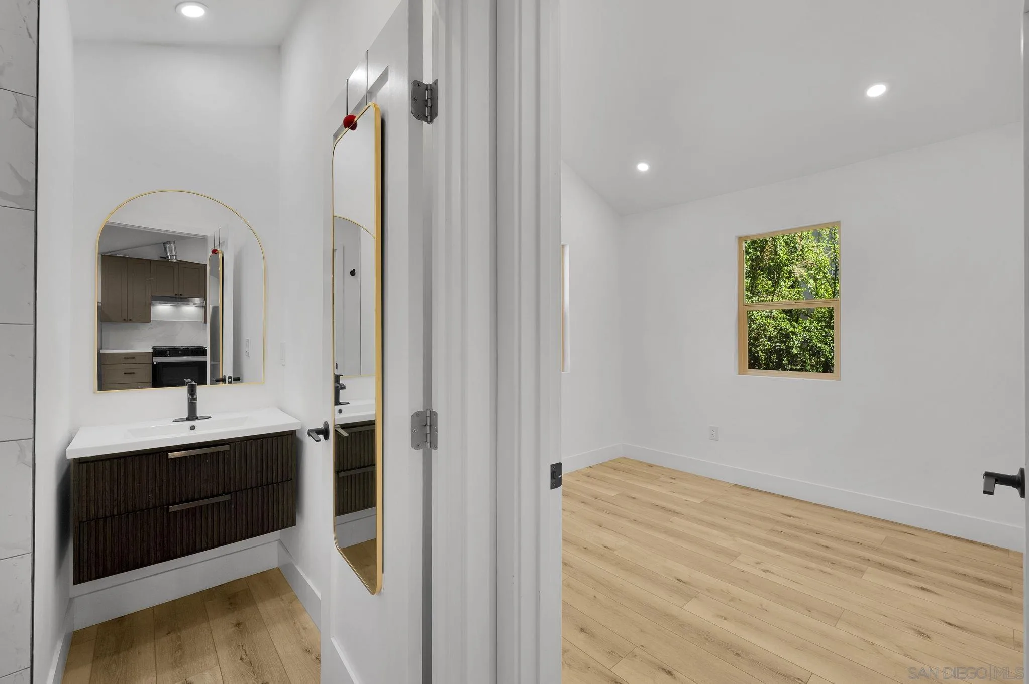 2434-2438 Broadway St., San Diego, CA 92102, photo 52