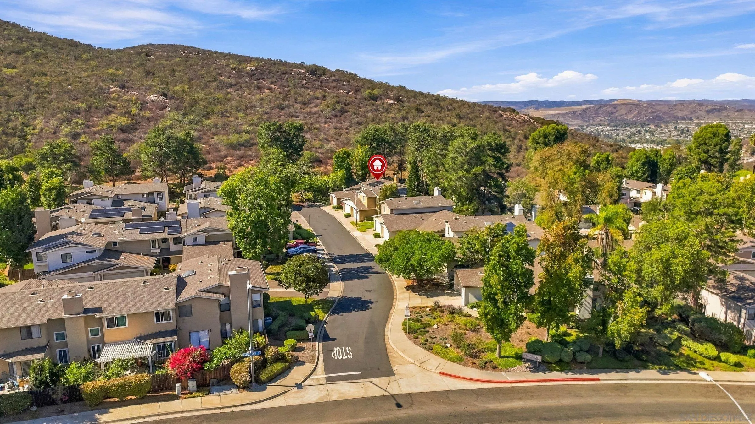 https://cdn.realtyfeed.com/cdn/127/260023821/360304aeac66c1bd609fe317392cae45.webp