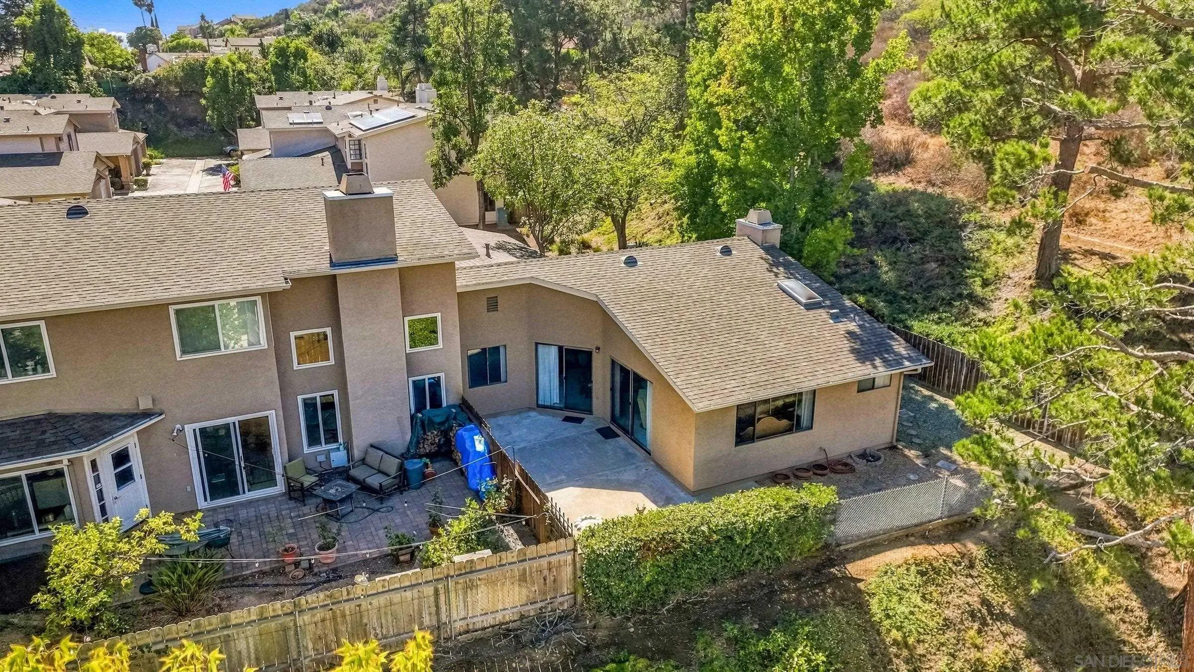 https://cdn.realtyfeed.com/cdn/127/260023821/48ecbc1be4b165527b923d90982b36ba.webp
