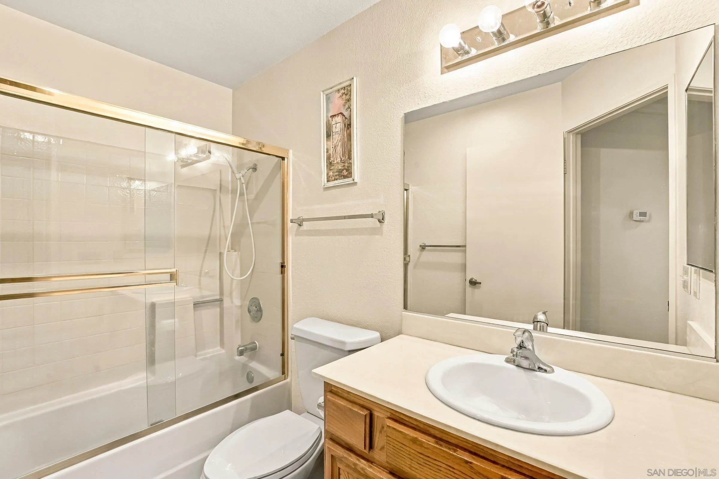 https://cdn.realtyfeed.com/cdn/127/260023821/b4788037db137eabf60aed9618626ce2.webp