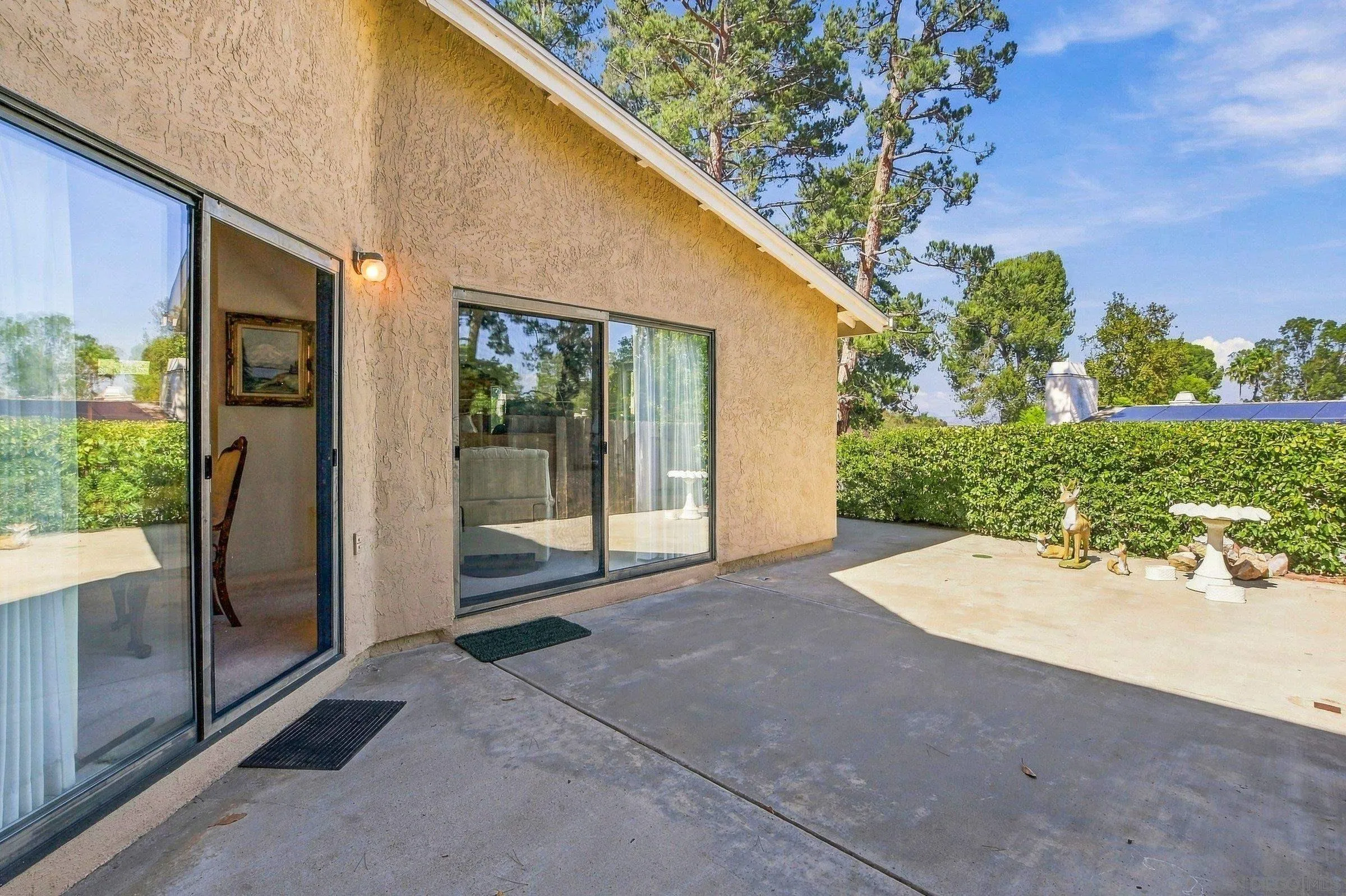 https://cdn.realtyfeed.com/cdn/127/260023821/e32feae304cbe4e7255a4c089cd3b47e.webp