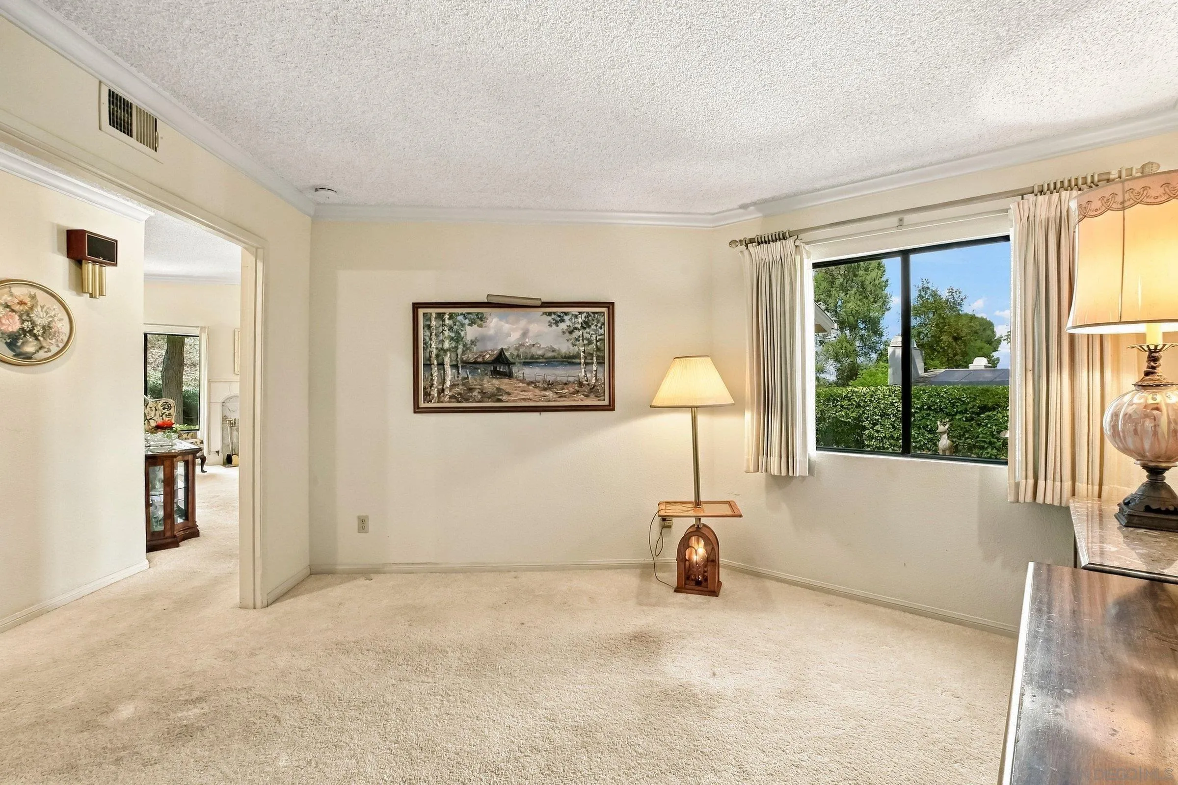 https://cdn.realtyfeed.com/cdn/127/260023821/e7017ac0847f8f2be68a7ed35ca96ae1.webp