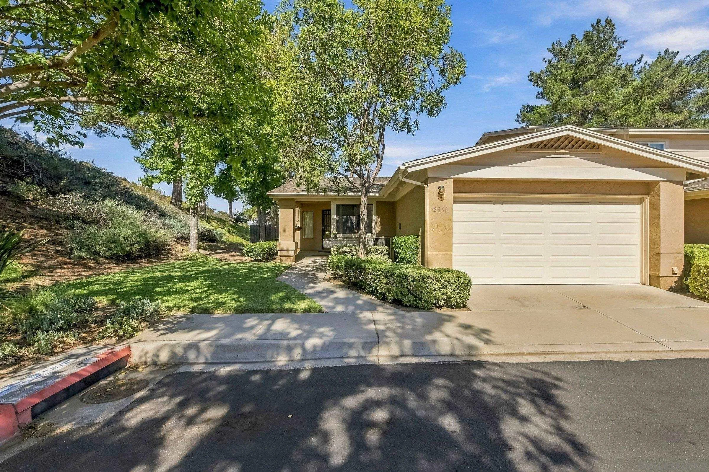 https://cdn.realtyfeed.com/cdn/127/260023821/ef2d91501ef1dcc84d9ce4e1c802f357.webp