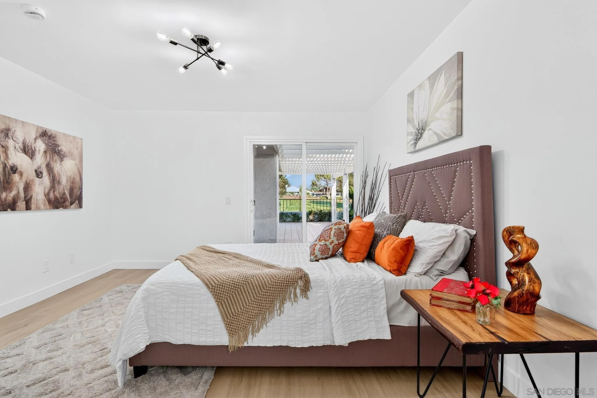 https://cdn.realtyfeed.com/cdn/127/260023835/34ace8e9d76a3d0d6373d63bef0c384b.webp