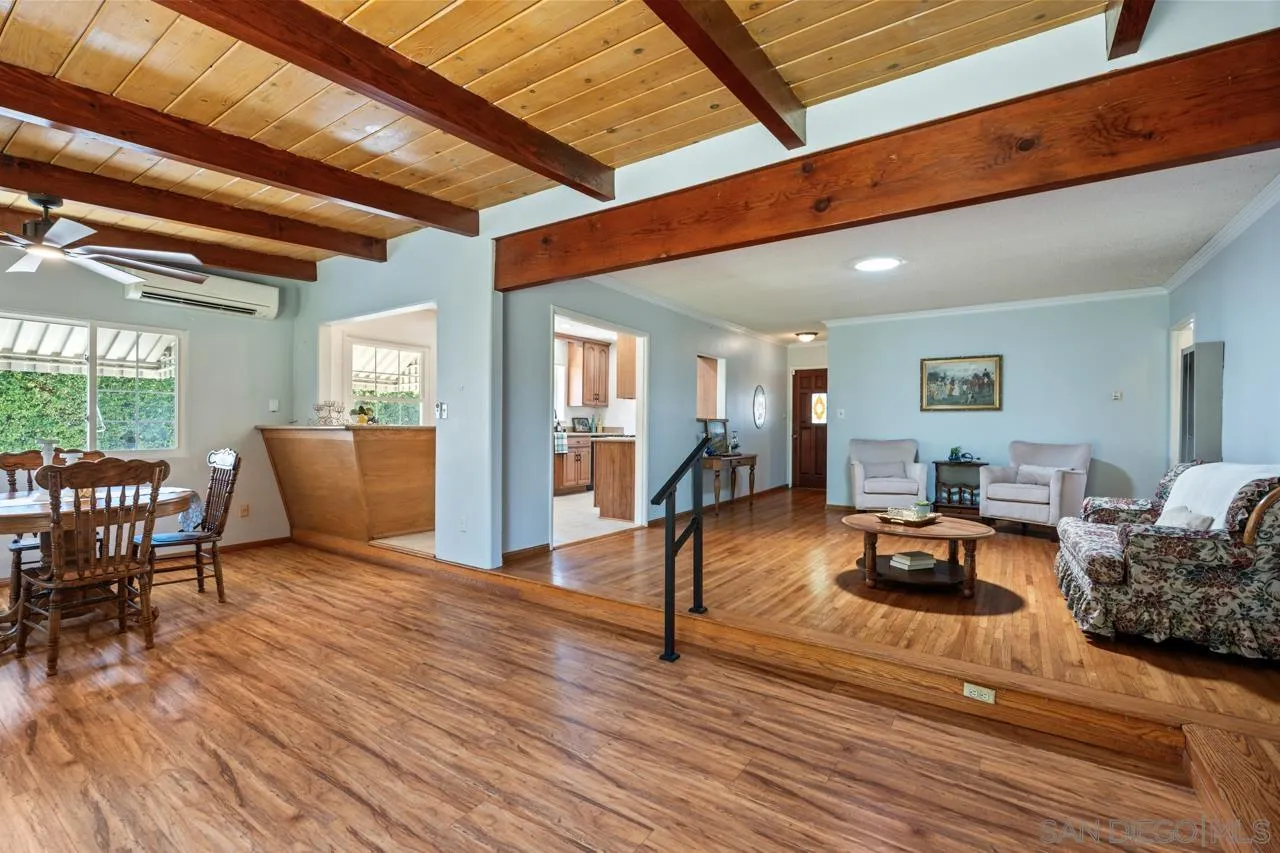 https://cdn.realtyfeed.com/cdn/127/260023836/05043765434f4342b62e0d18c8325173.webp