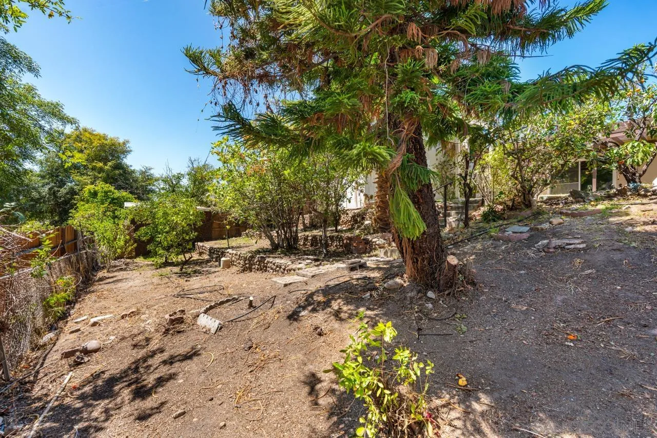https://cdn.realtyfeed.com/cdn/127/260023836/39750ea3ae6558a311b76244a358df77.webp
