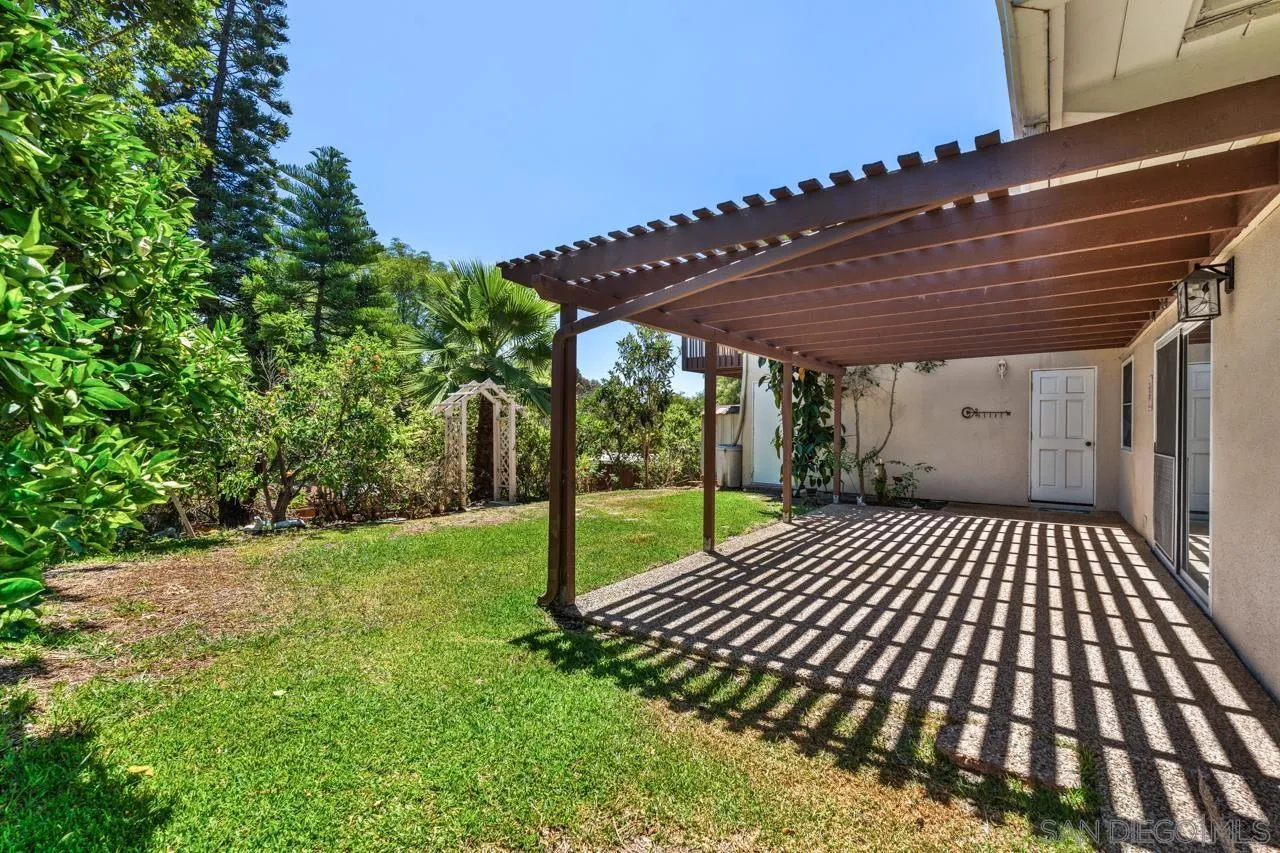 https://cdn.realtyfeed.com/cdn/127/260023836/3c82ba9f77c7eb05a6837a3e0025e3d2.webp