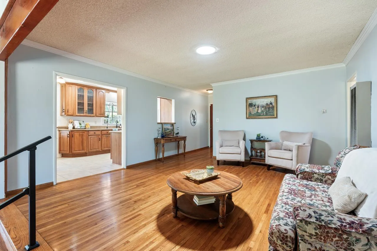 https://cdn.realtyfeed.com/cdn/127/260023836/4f335df20107cae0c19d4d99ac5a2bfe.webp