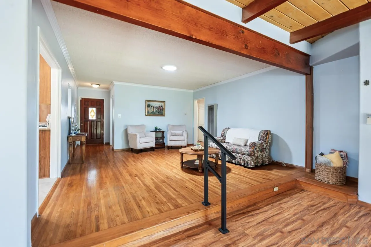 https://cdn.realtyfeed.com/cdn/127/260023836/e2a95ebf1ce3ae51dcc893b4423c6c3a.webp