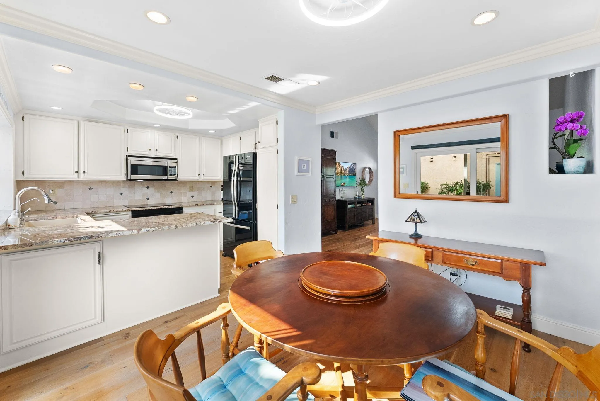 https://cdn.realtyfeed.com/cdn/127/260023841/205c7d48f7f63614525796f2887589e2.webp