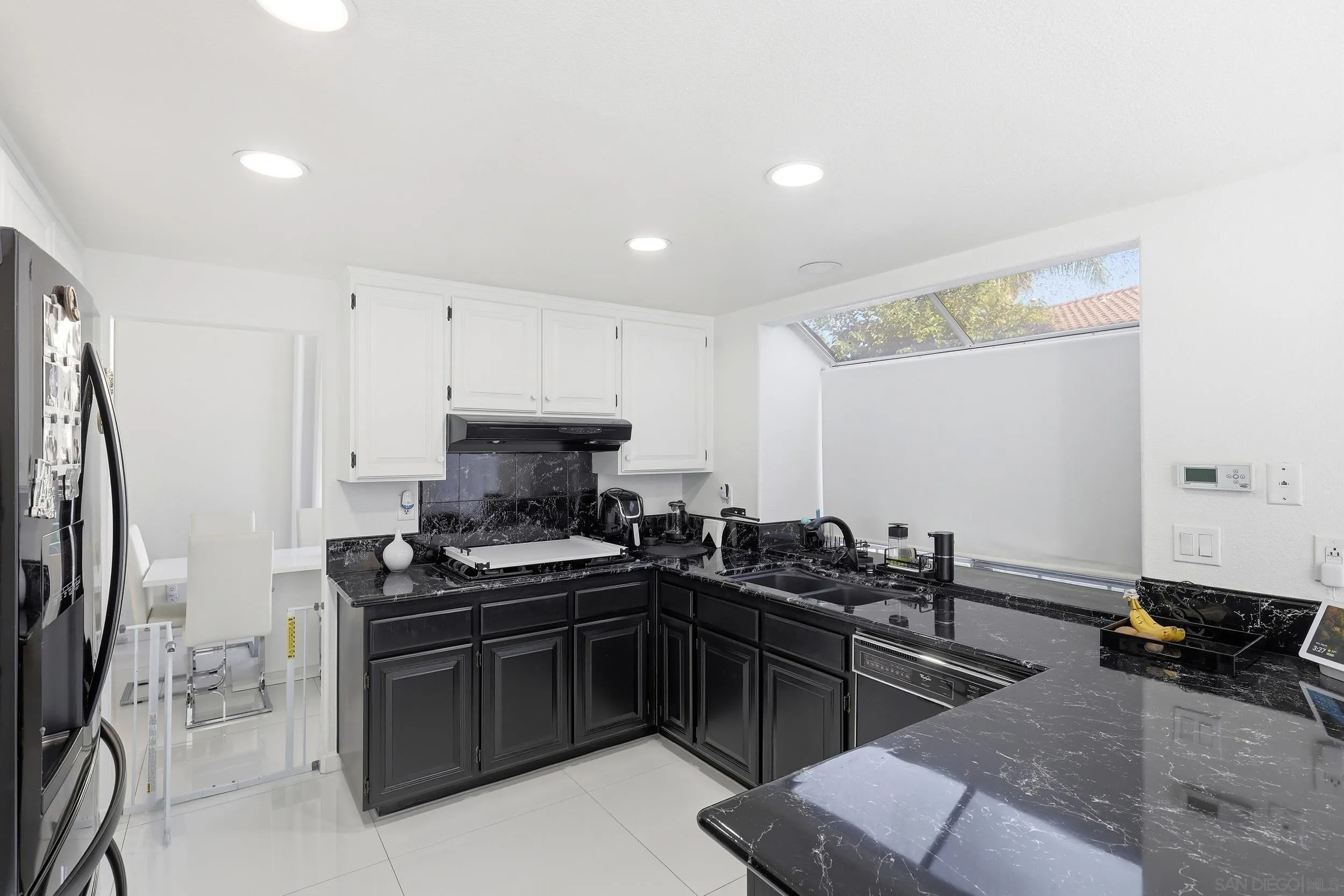 https://cdn.realtyfeed.com/cdn/127/260023847/6826b55314dc47340e3bab89bbb425f0.webp