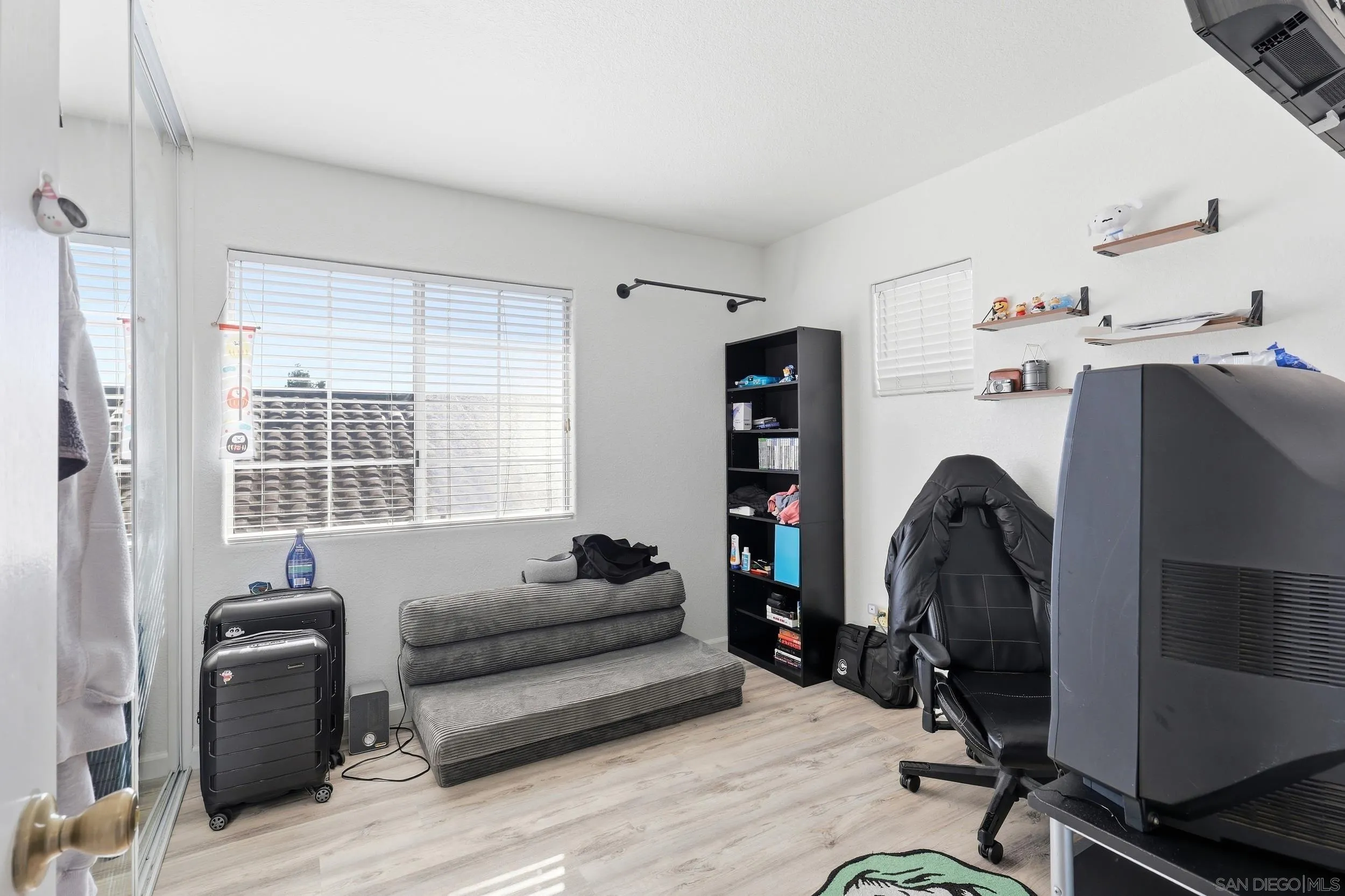 https://cdn.realtyfeed.com/cdn/127/260023847/6a3e5088e711dd9d030e55995a94754a.webp