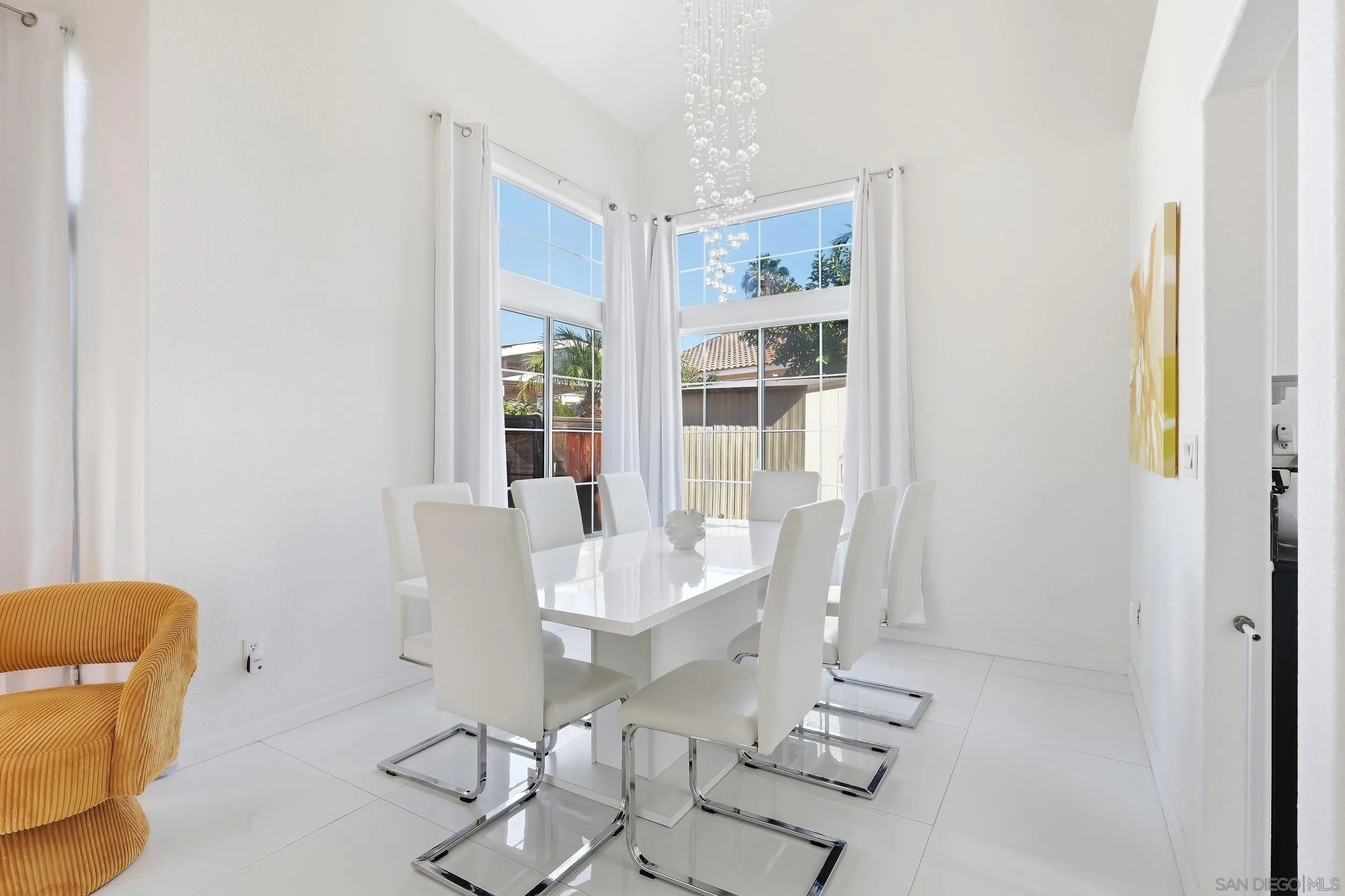 https://cdn.realtyfeed.com/cdn/127/260023847/6cb6df79fea15be74c4eabac81e3d395.webp