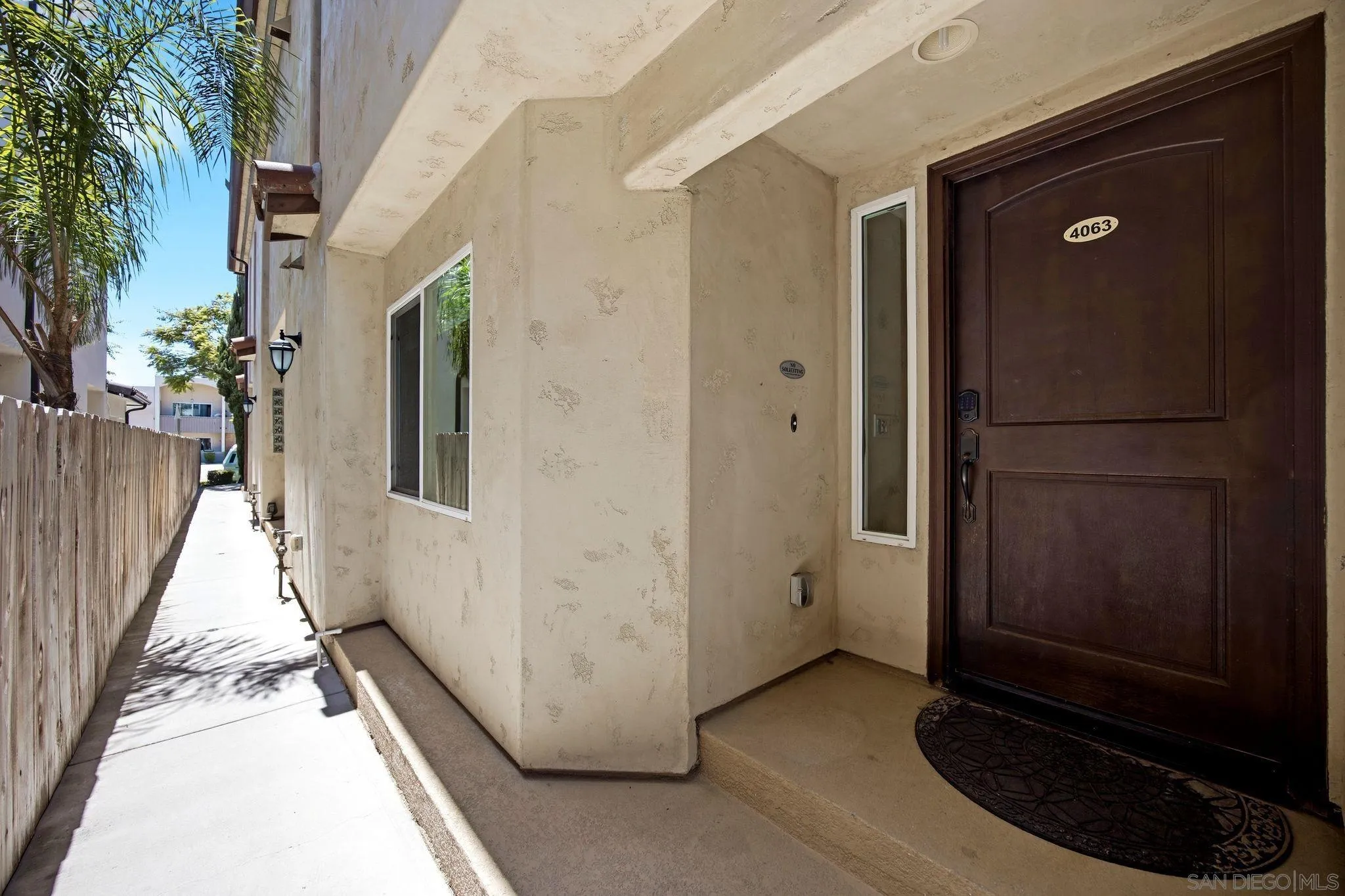 https://cdn.realtyfeed.com/cdn/127/260023848/94966722c11a978b30e645313accedb8.webp