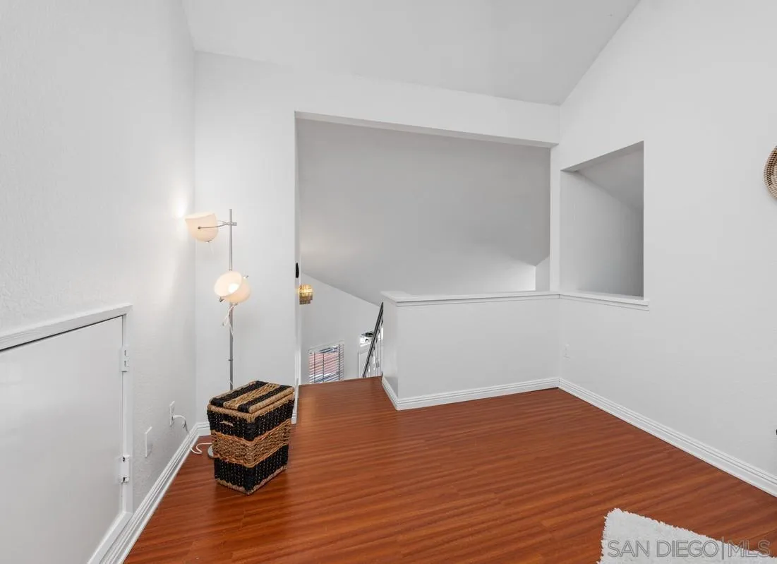 https://cdn.realtyfeed.com/cdn/127/260023849/03345eac4e09579af618a0b482dbda2d.webp