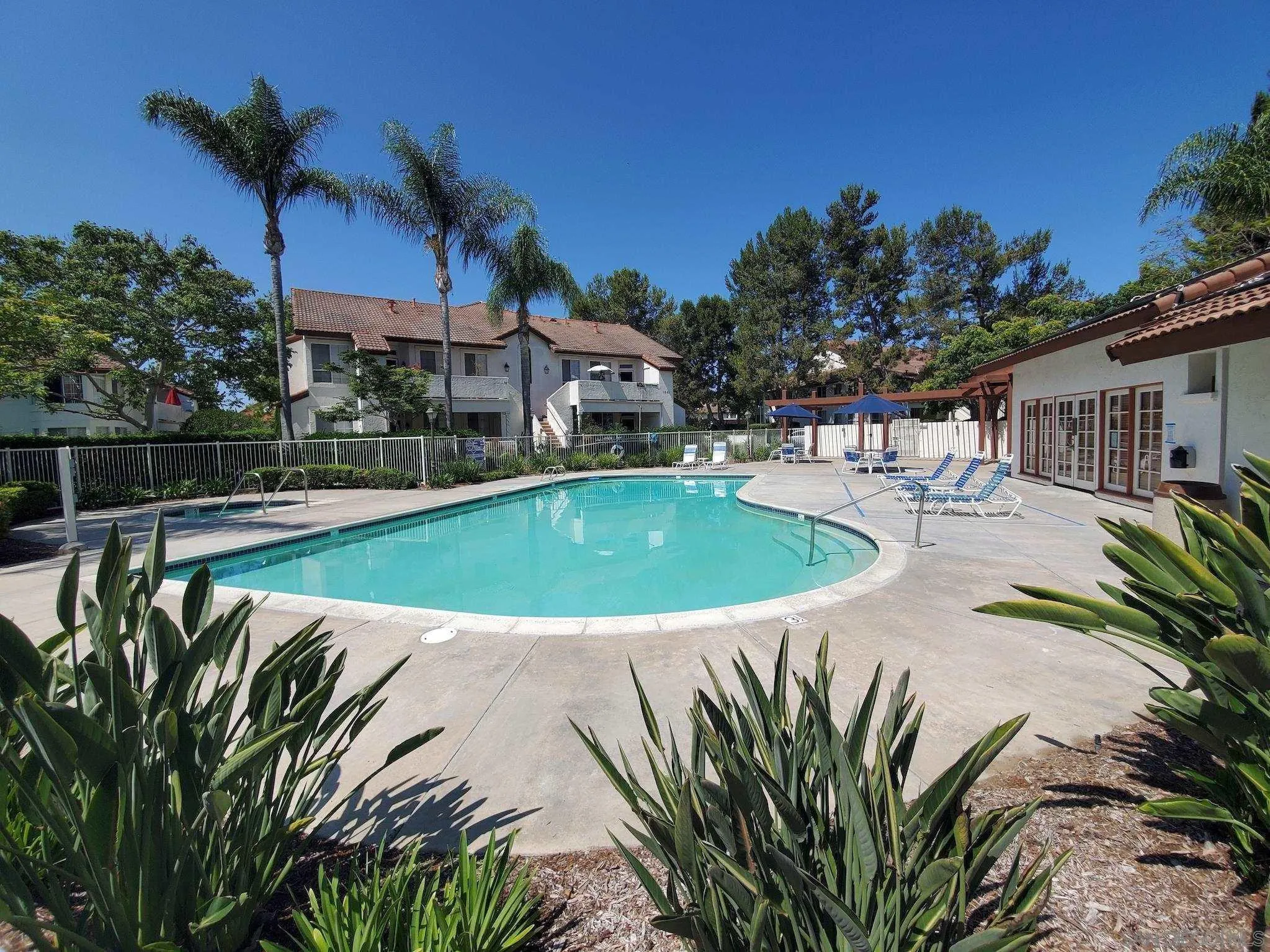 https://cdn.realtyfeed.com/cdn/127/260023849/1949643dd4dc3d2c74f16591704d9a78.webp