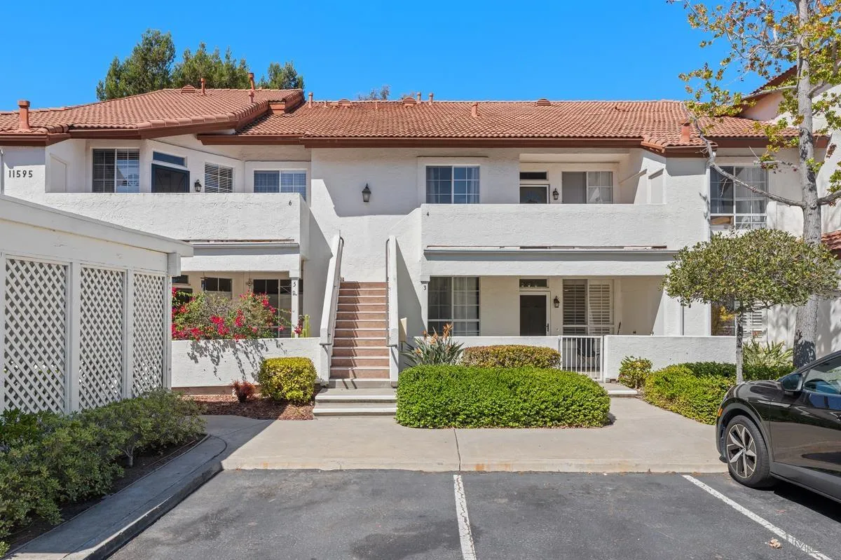 https://cdn.realtyfeed.com/cdn/127/260023849/2e123dfe951231c3cd55bb8cab82f093.webp