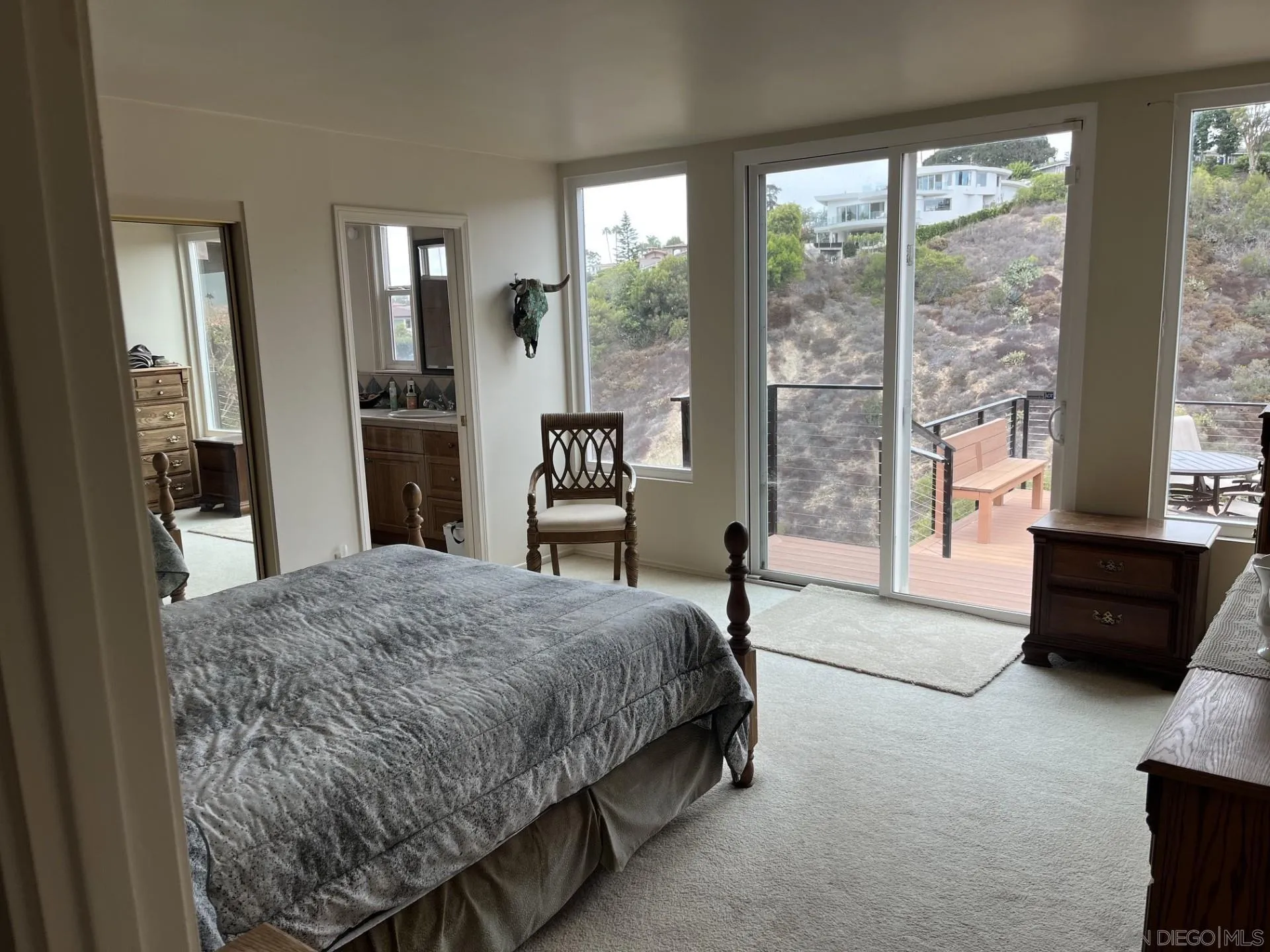 https://cdn.realtyfeed.com/cdn/127/260023850/7a36debeb99b841d61d31810397be142.webp