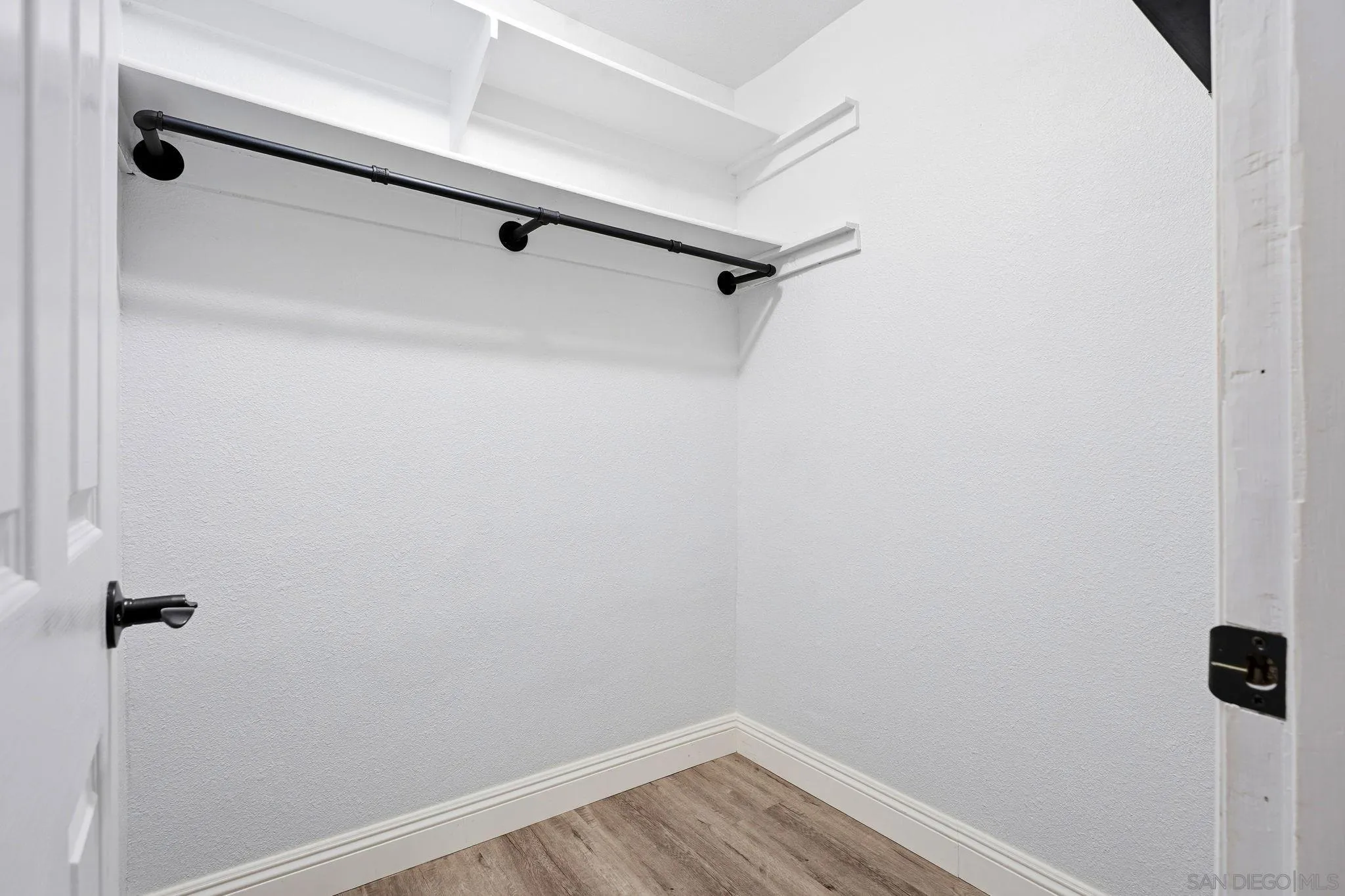 https://cdn.realtyfeed.com/cdn/127/260023855/55f52ce14a813e753d5559e6b3cc935d.webp