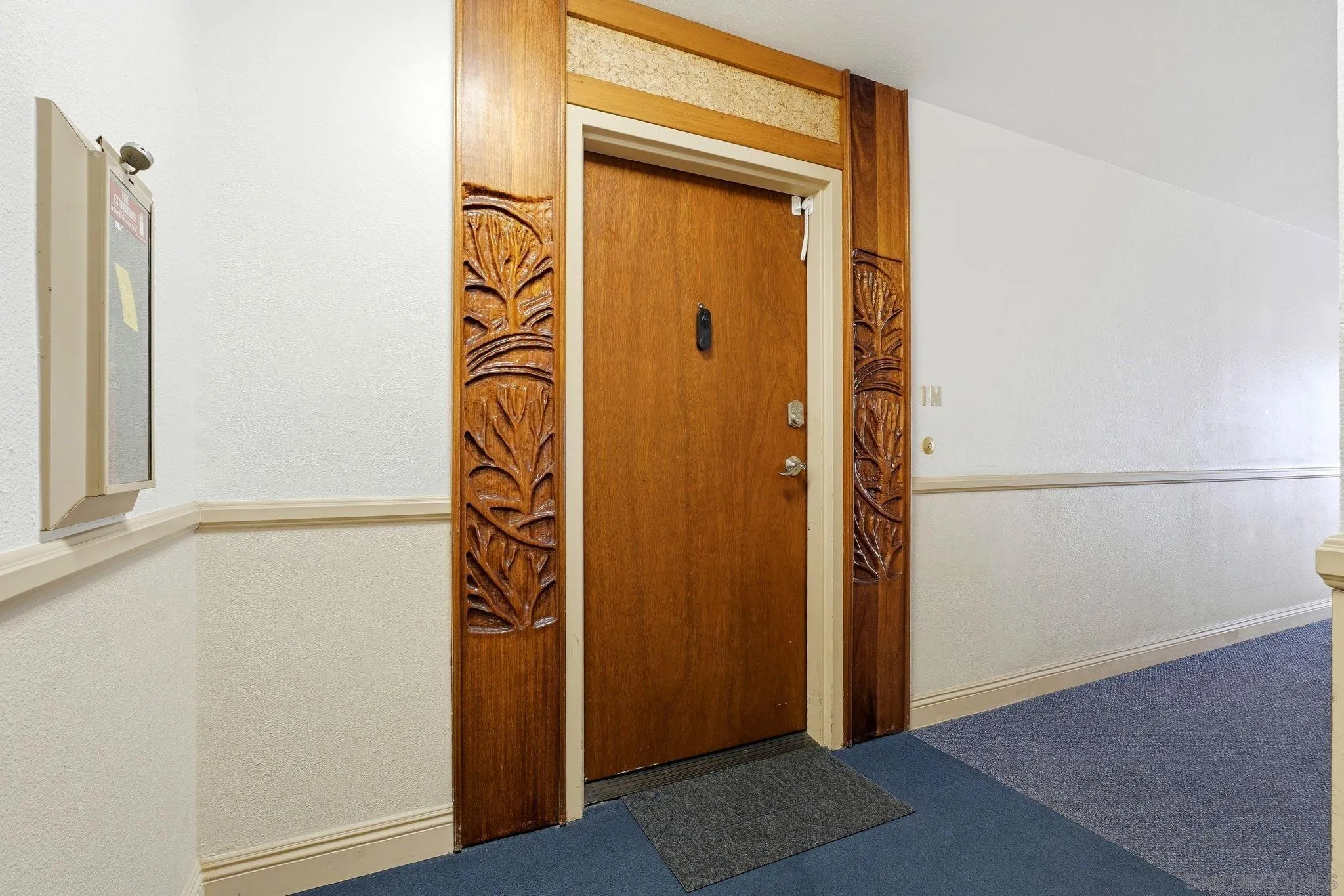 https://cdn.realtyfeed.com/cdn/127/260023855/67183b1f38a4f1f6c84587ae4fcd540e.webp