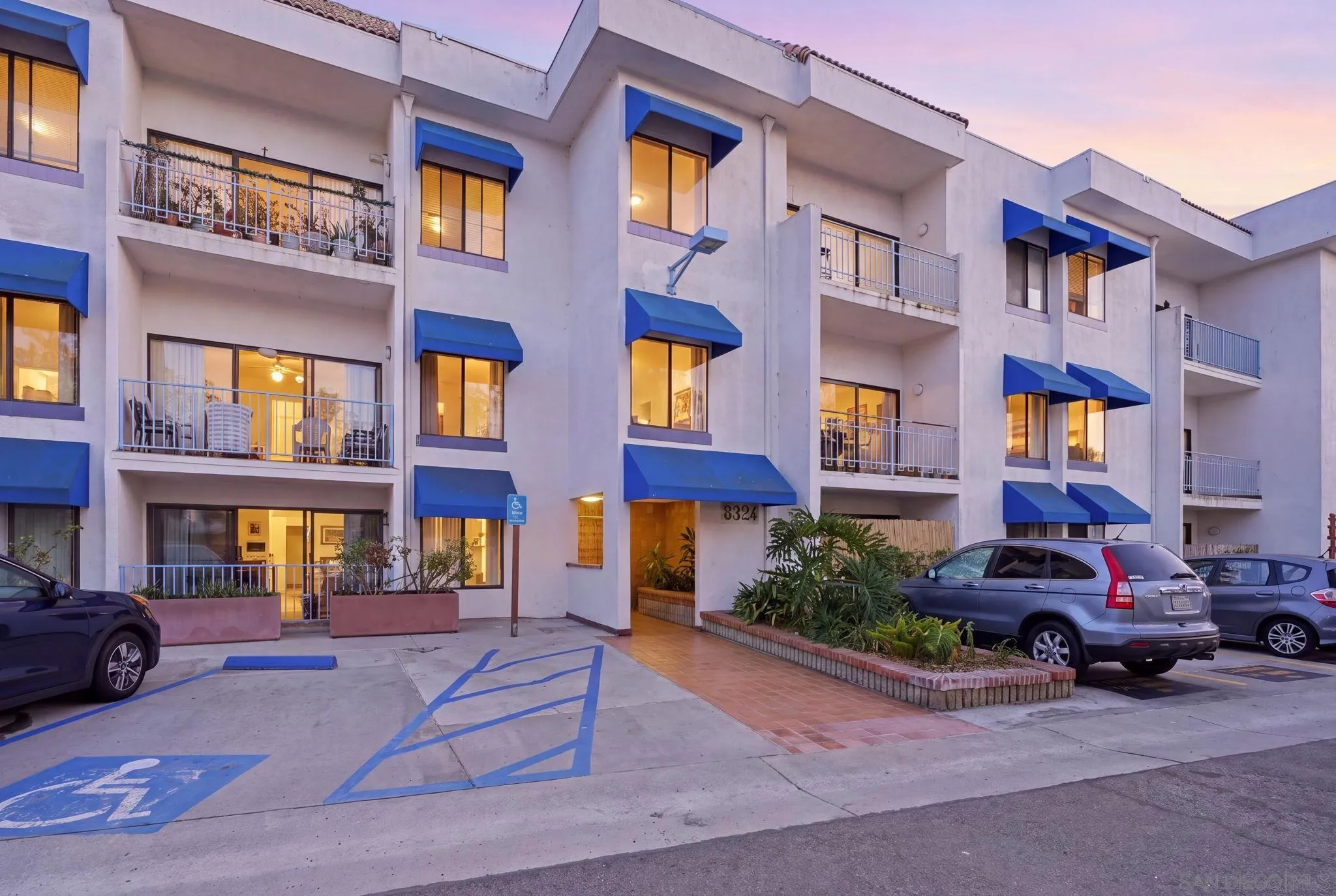 https://cdn.realtyfeed.com/cdn/127/260023855/7c253ec1987330f2e9860103f6603449.webp