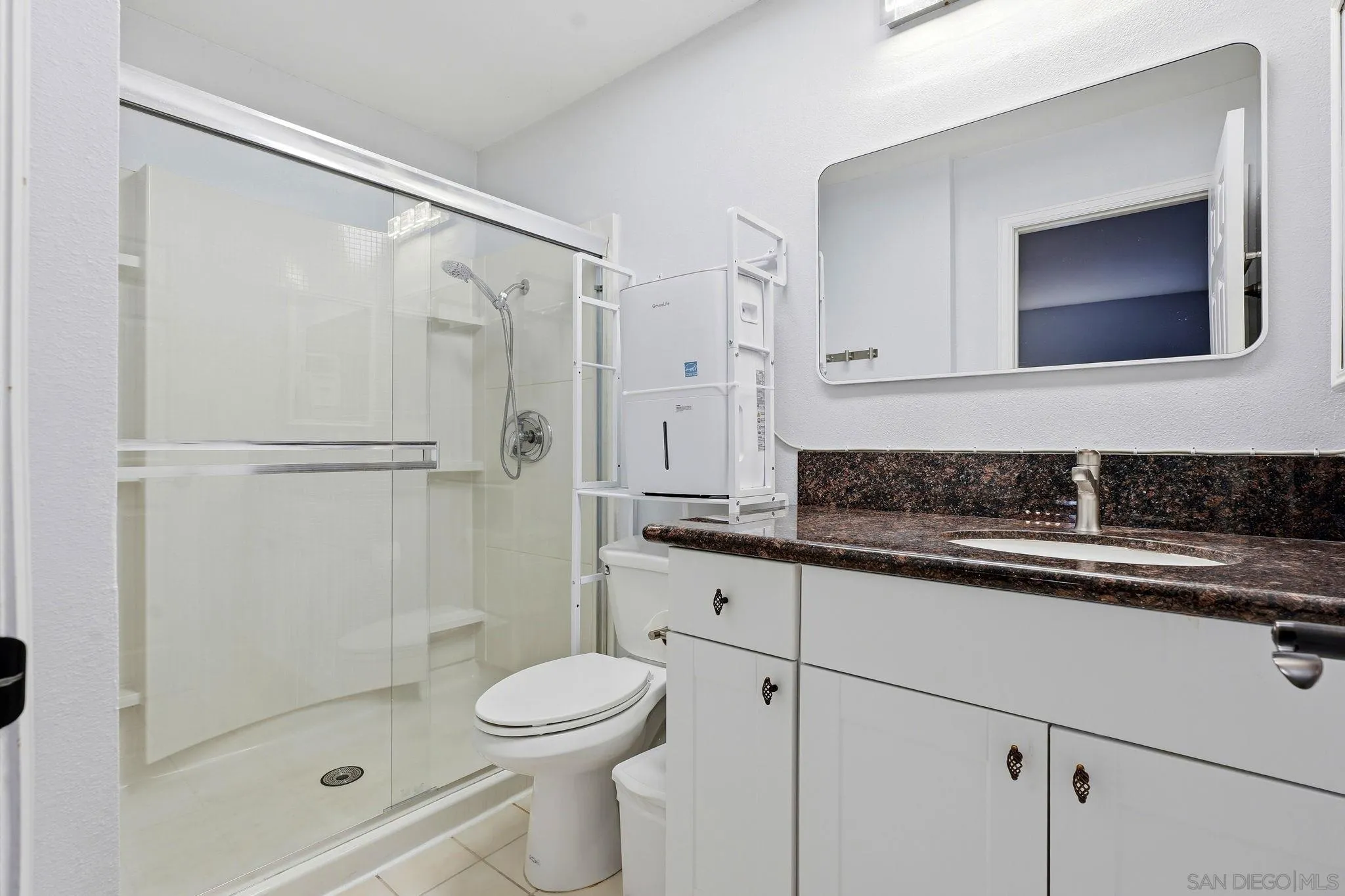 https://cdn.realtyfeed.com/cdn/127/260023855/8deafd1d892b04e8fefa3757696b38f5.webp