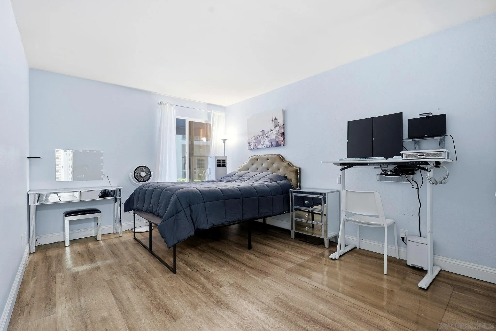 https://cdn.realtyfeed.com/cdn/127/260023855/a33e0cbf6040e02b1d7b4e3d50b79c4c.webp