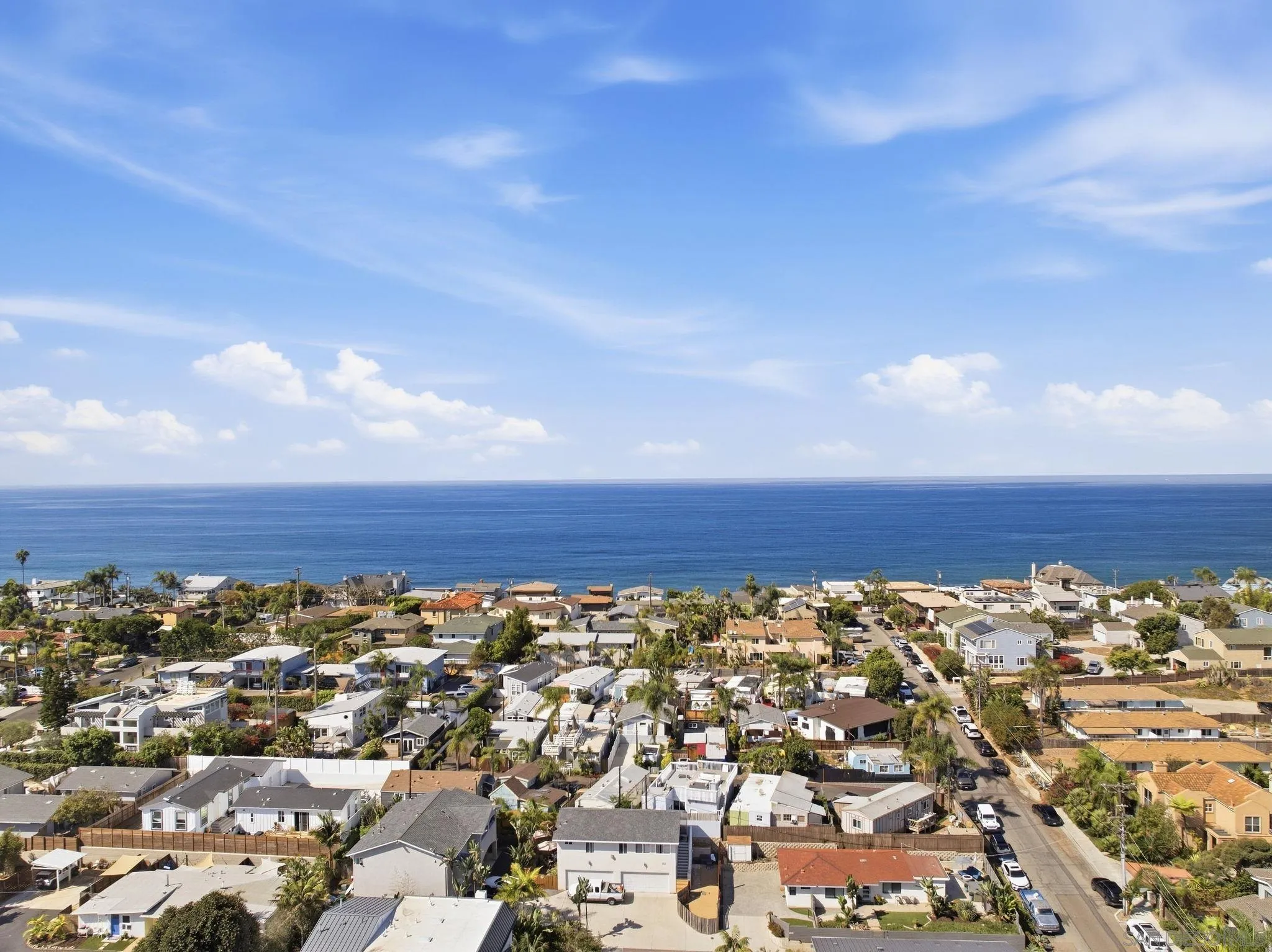 https://cdn.realtyfeed.com/cdn/127/260023858/5d86db688b43976c2aaf461a4a89d45a.webp