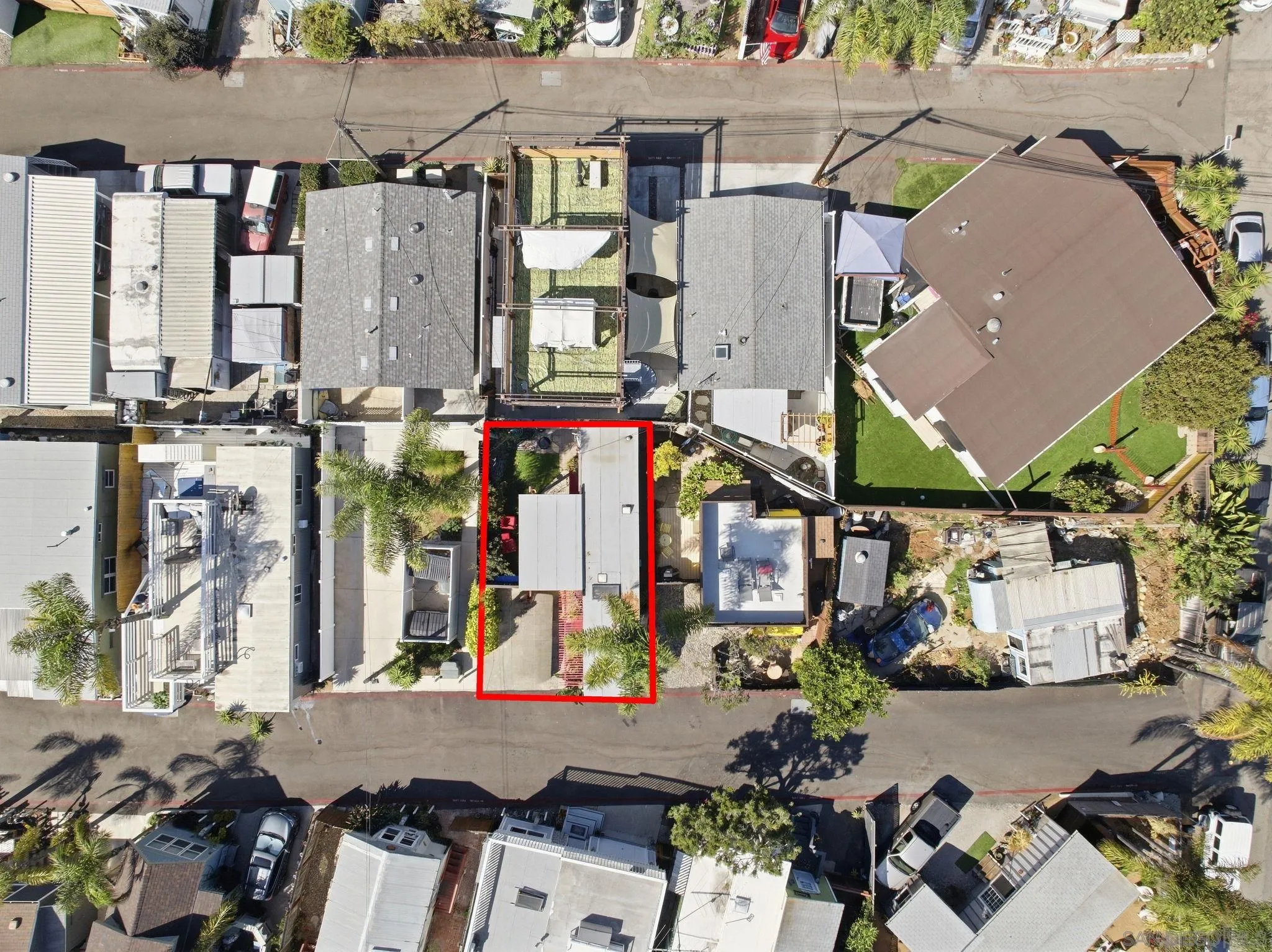 https://cdn.realtyfeed.com/cdn/127/260023858/c43180096deed037b1243043aef93e7d.webp
