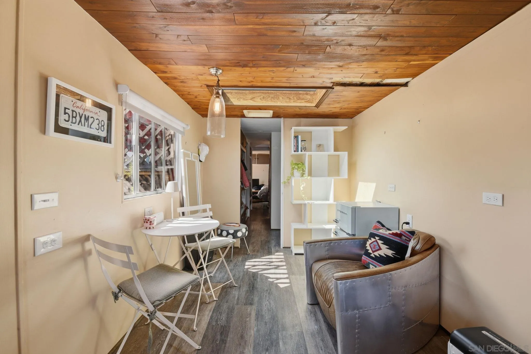 https://cdn.realtyfeed.com/cdn/127/260023858/da05831cb6b2a21a71afaa07427a4071.webp