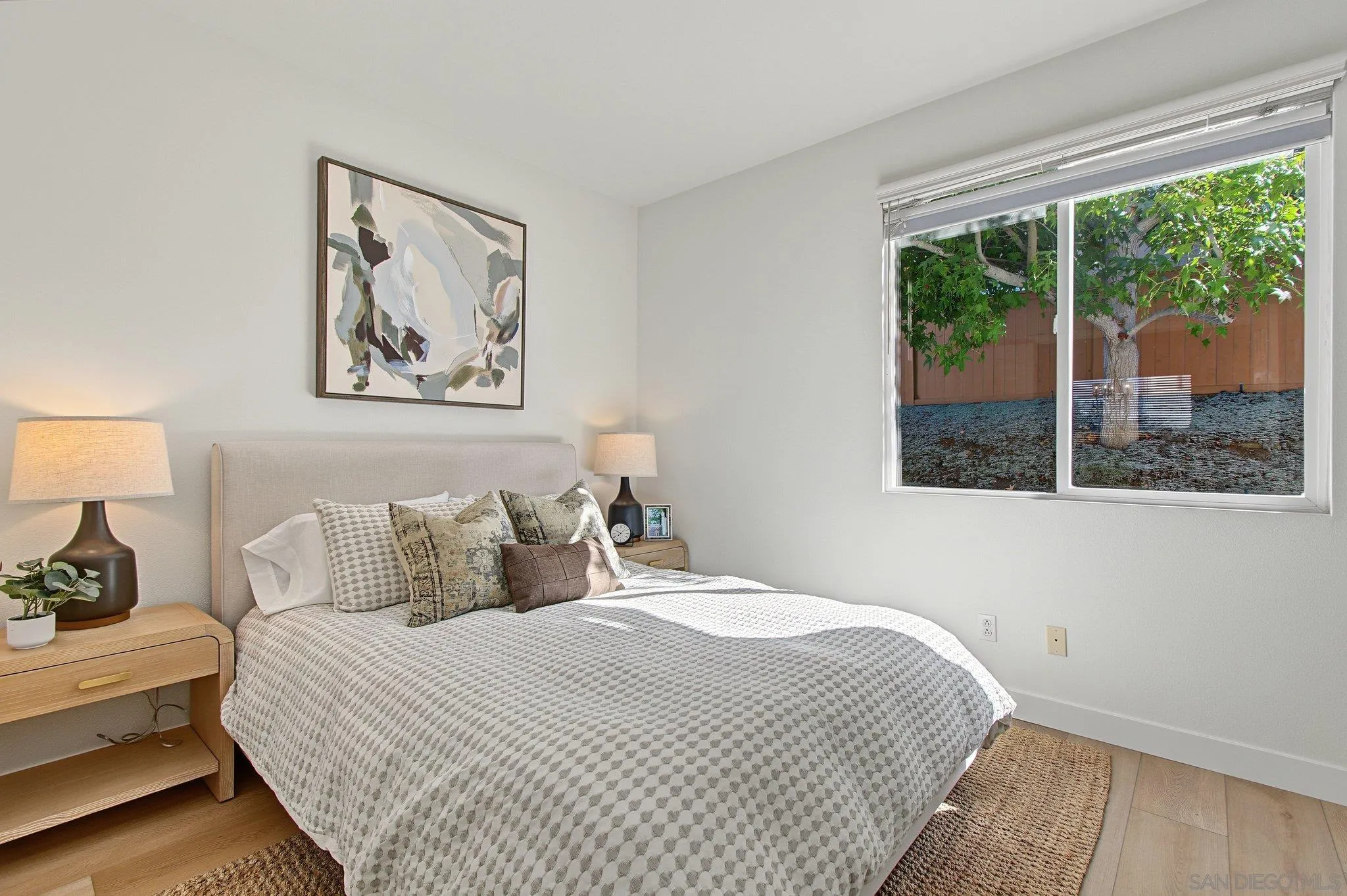 https://cdn.realtyfeed.com/cdn/127/260023861/164de19db1120da310d0aab452d178ec.webp