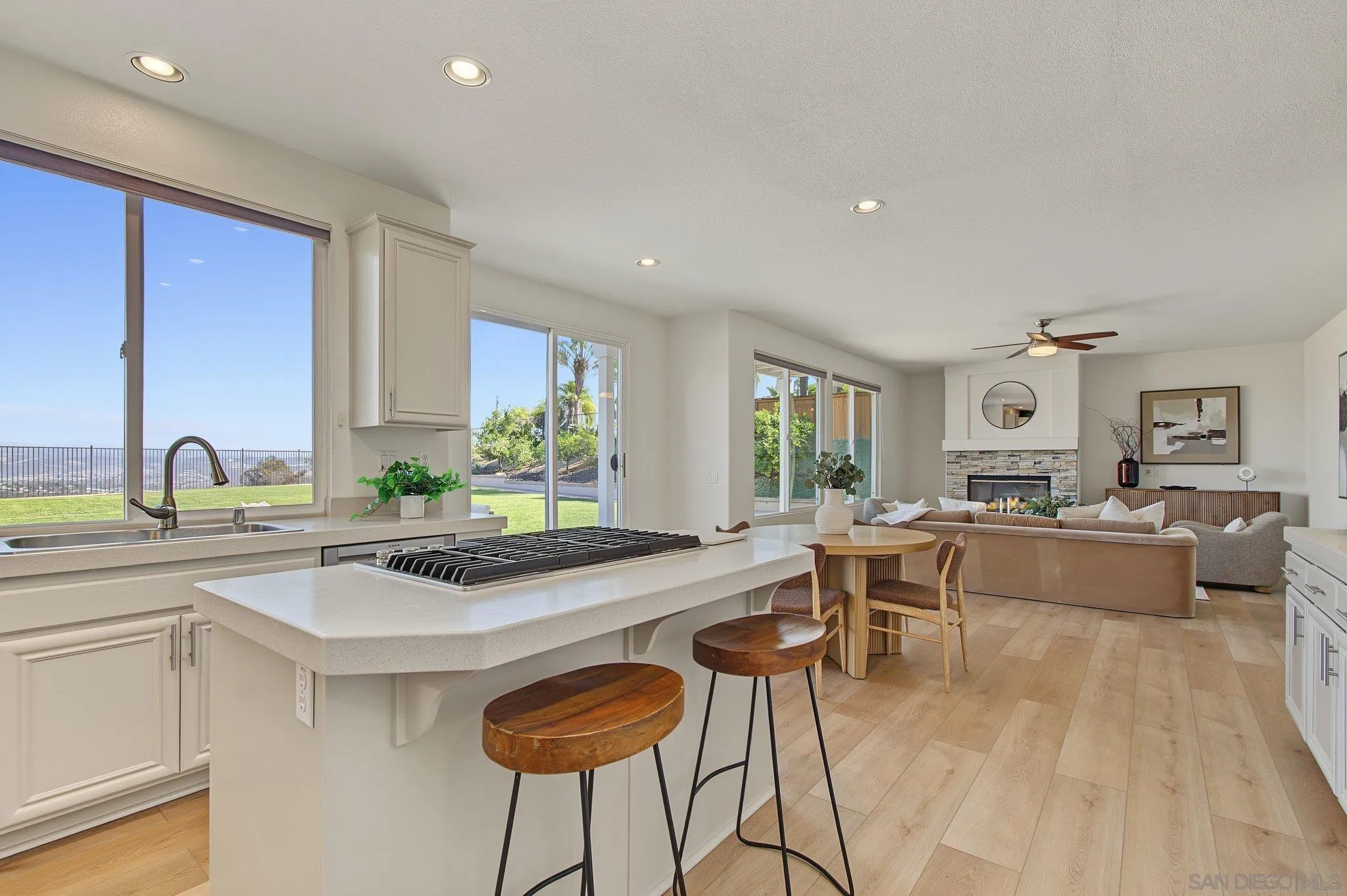 https://cdn.realtyfeed.com/cdn/127/260023861/3408497e0992e788b5ac2995f40f8bc5.webp